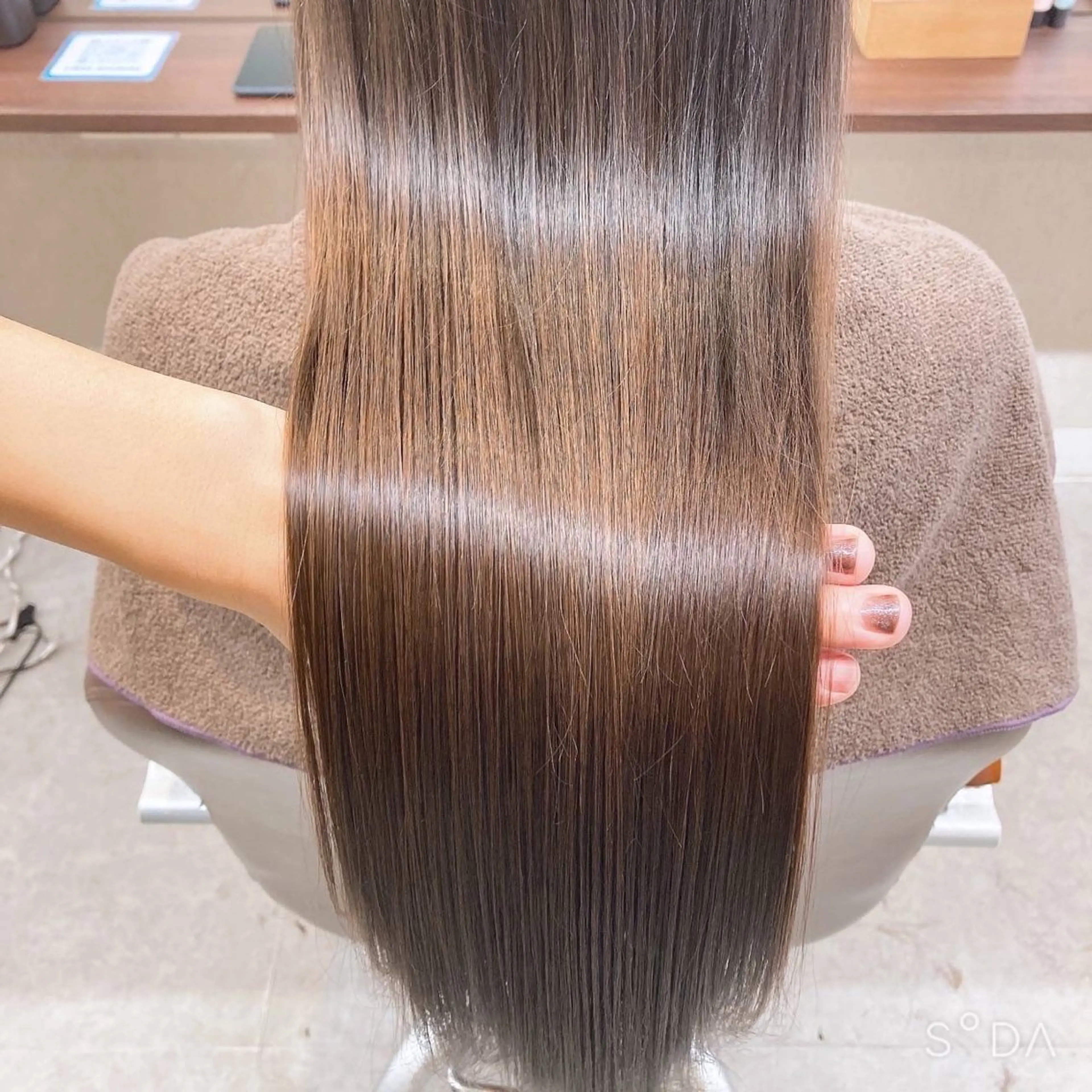 期間限定🉐『髪質改善』美革ストレート＋カラー＋カット＋TRの写真