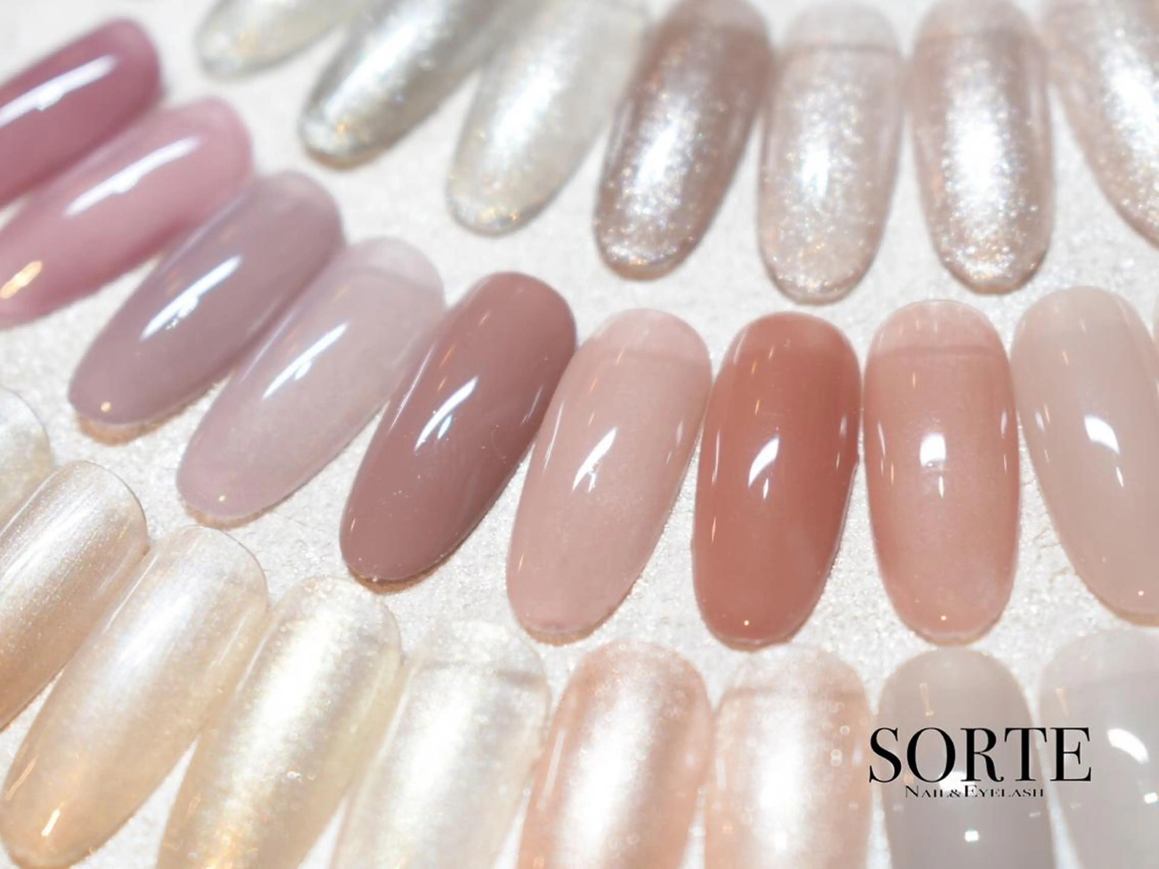 ネイル SOR TEのネイルデザイン