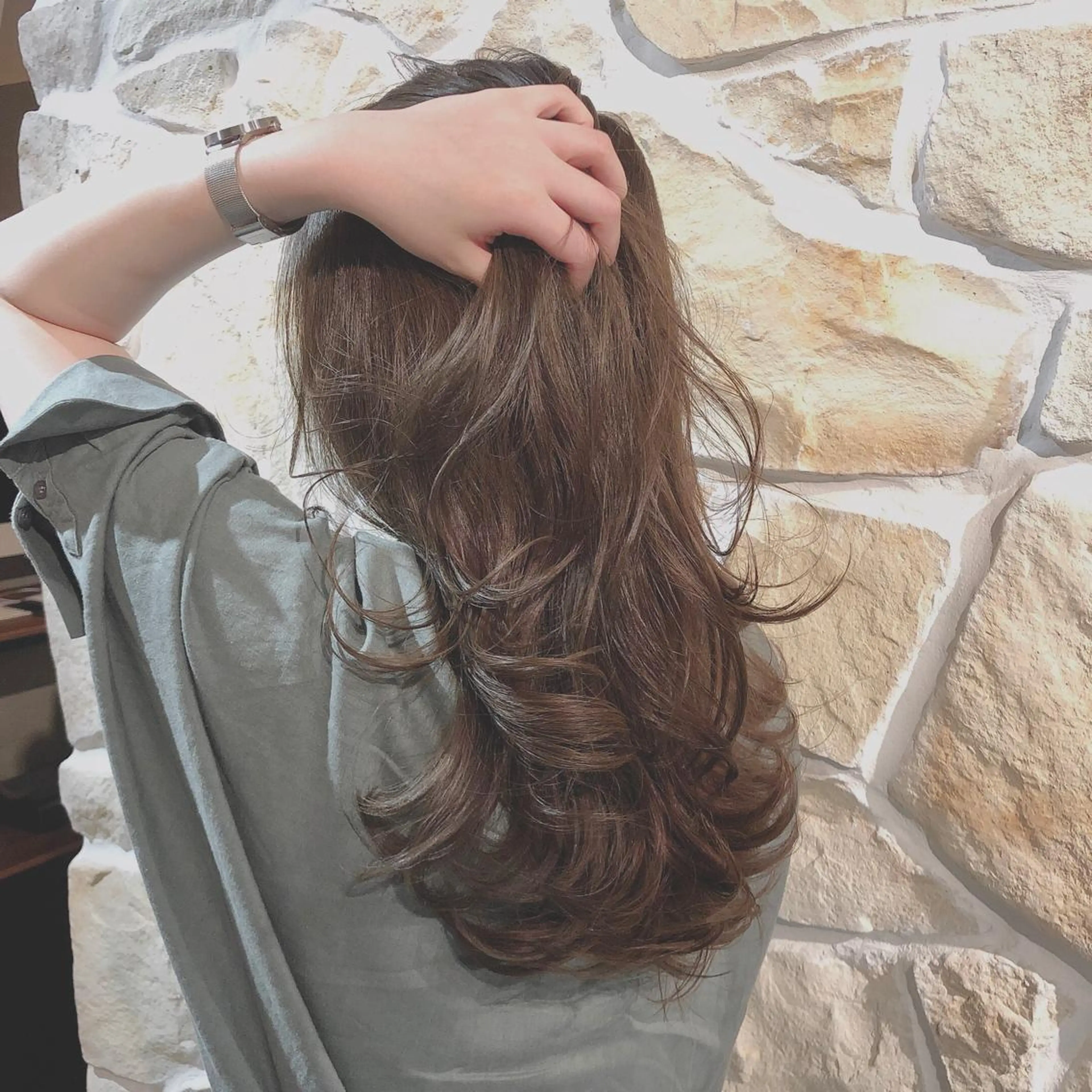 ロング カラー ベージュカラー レイヤーカット ロング カット ヘアカラー トリートメント lasPAVILION-ラスパビリオン-所属・las PAVILIONのヘアスタイル