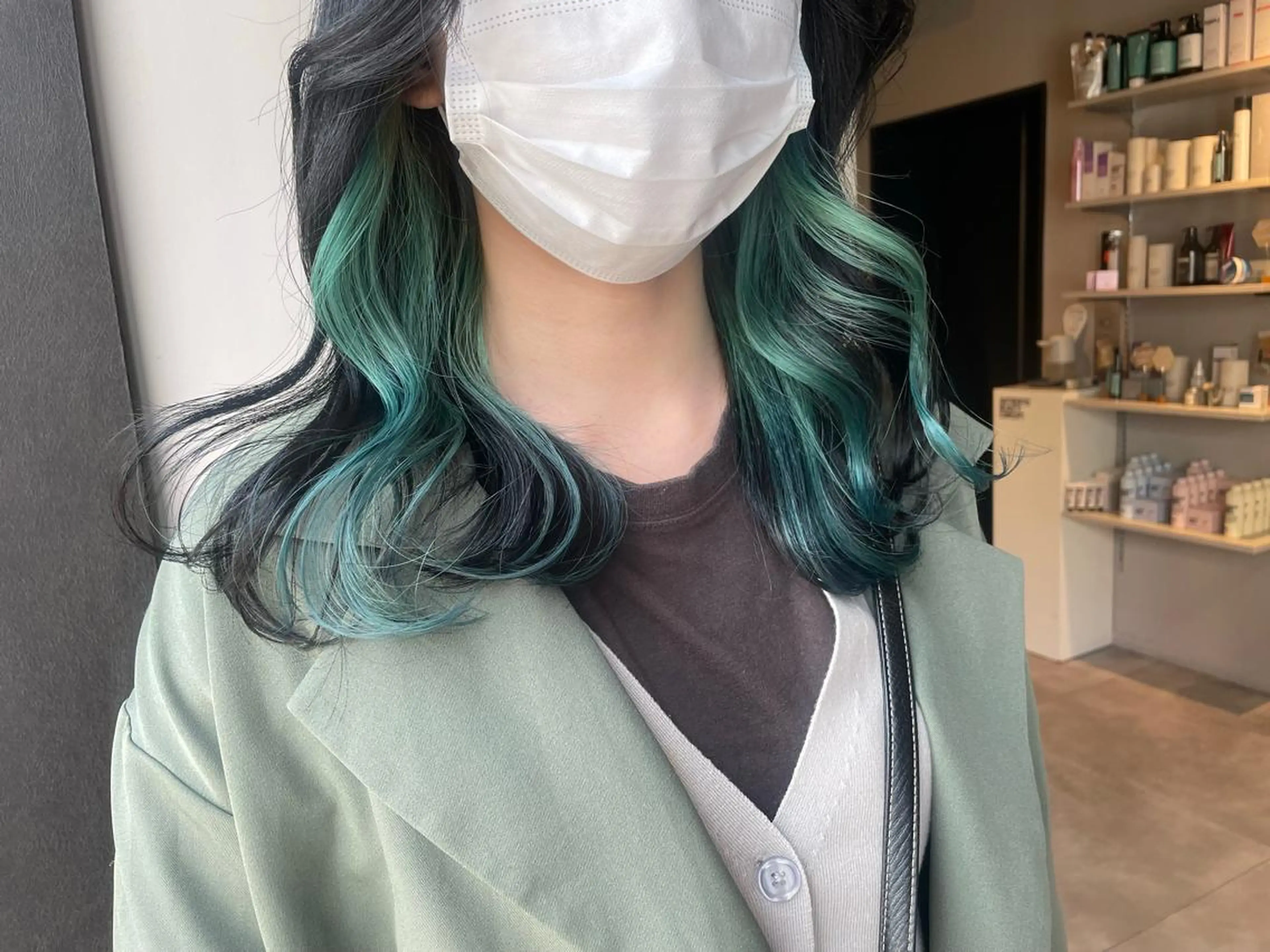 ミディアム カラー ヘアカラー トリートメント ブリーチ👩‍🦳/ ‪✂︎MANAMIのヘアスタイル