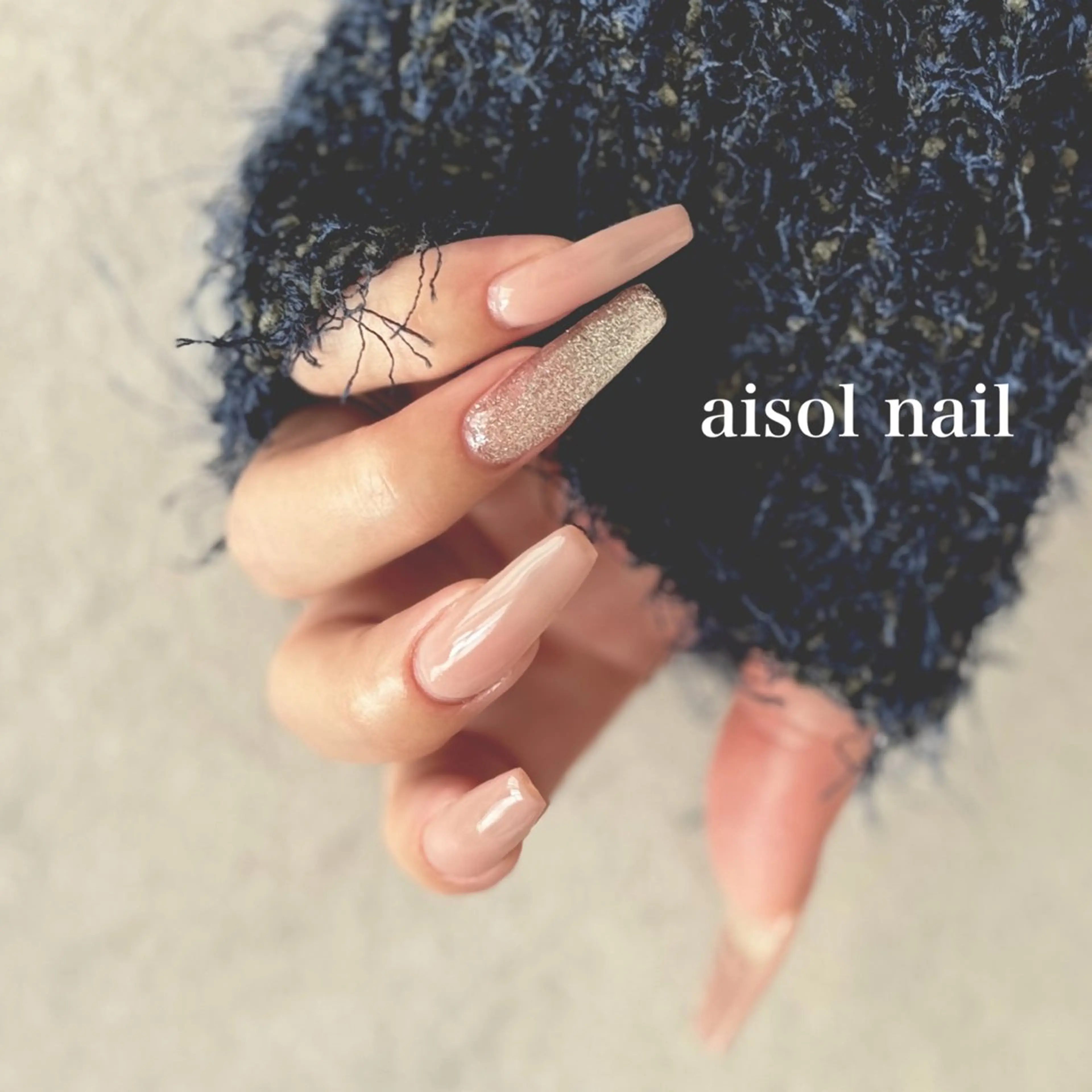 ネイル ワンカラーネイル シンプルネイル ストーンネイル Aisol nail salonのネイルデザイン
