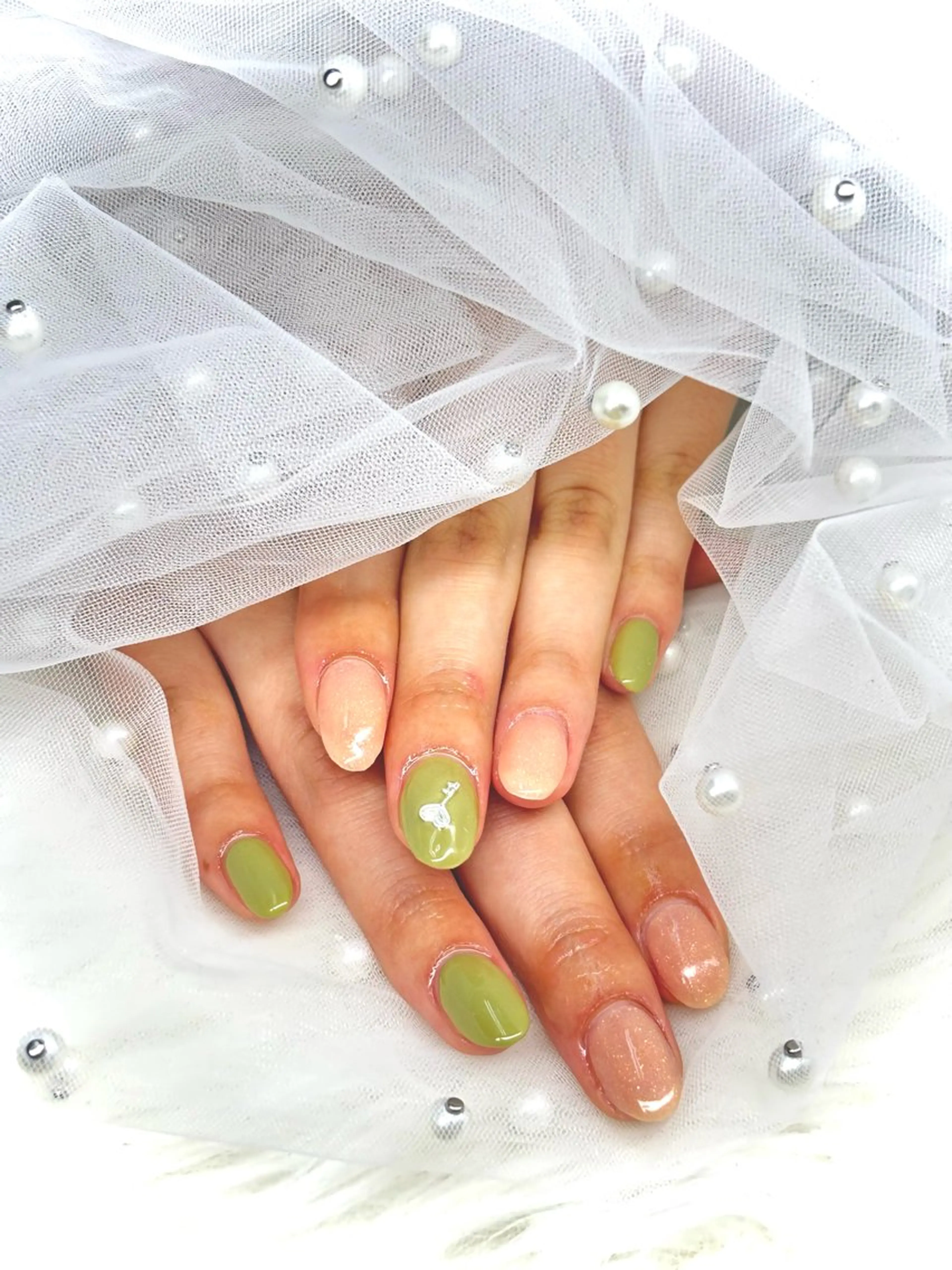 ショート ハンドネイル GG houseのネイルデザイン