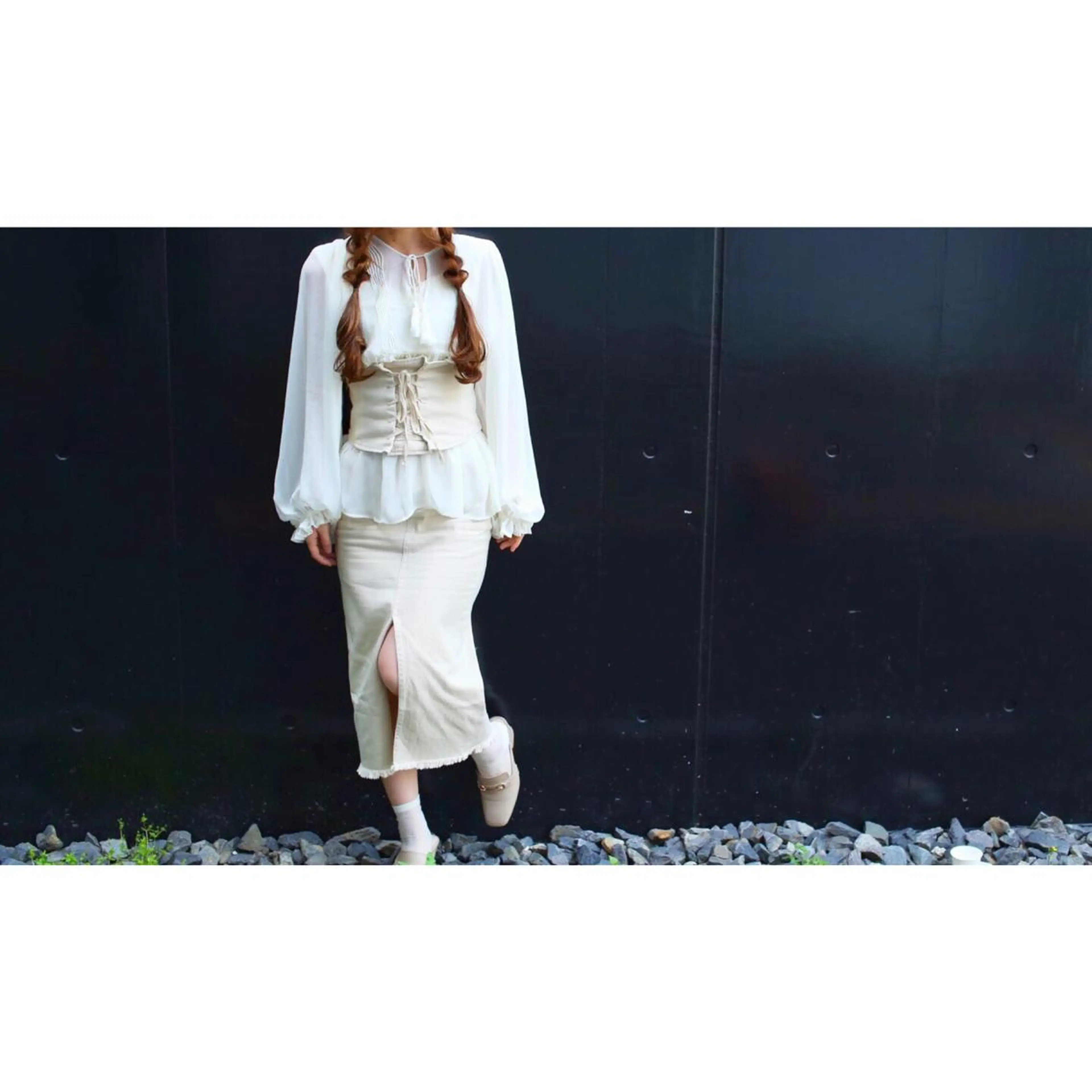 ロング 加藤 利基のヘアスタイル