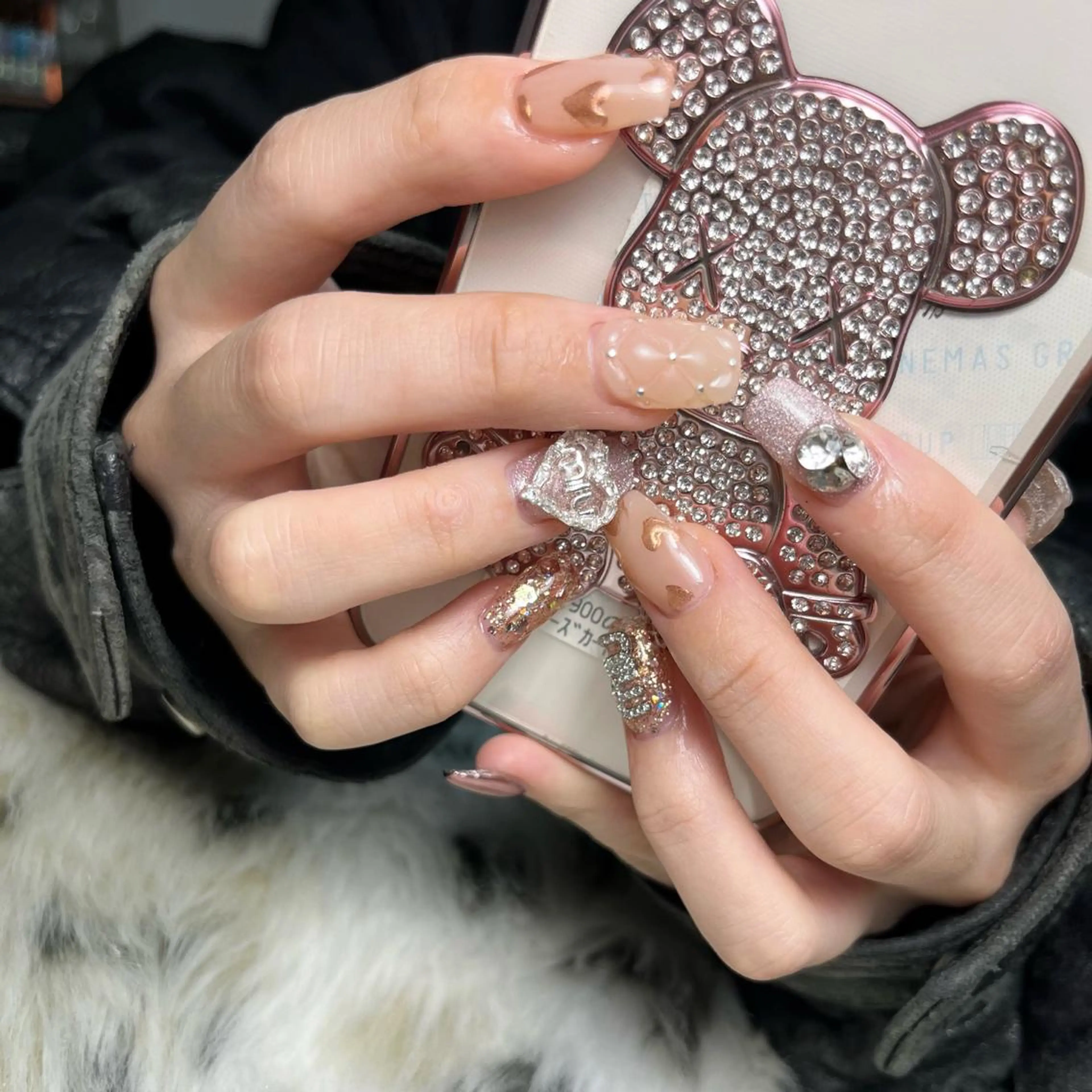 ネイル Laki nailのネイルデザイン