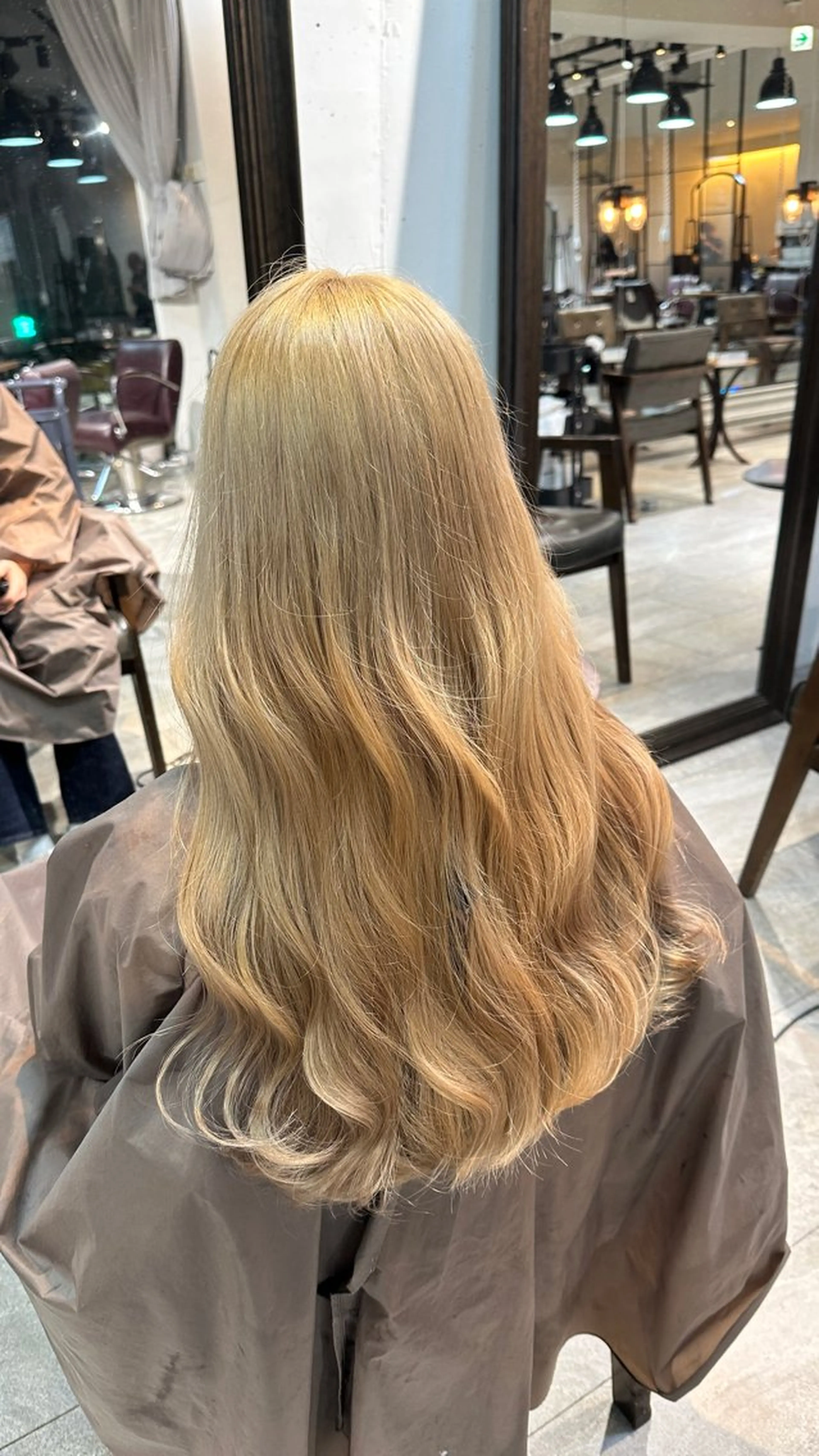 ロング カラー ヘアカラー ✨ハイトーン YUTO✨のヘアスタイル