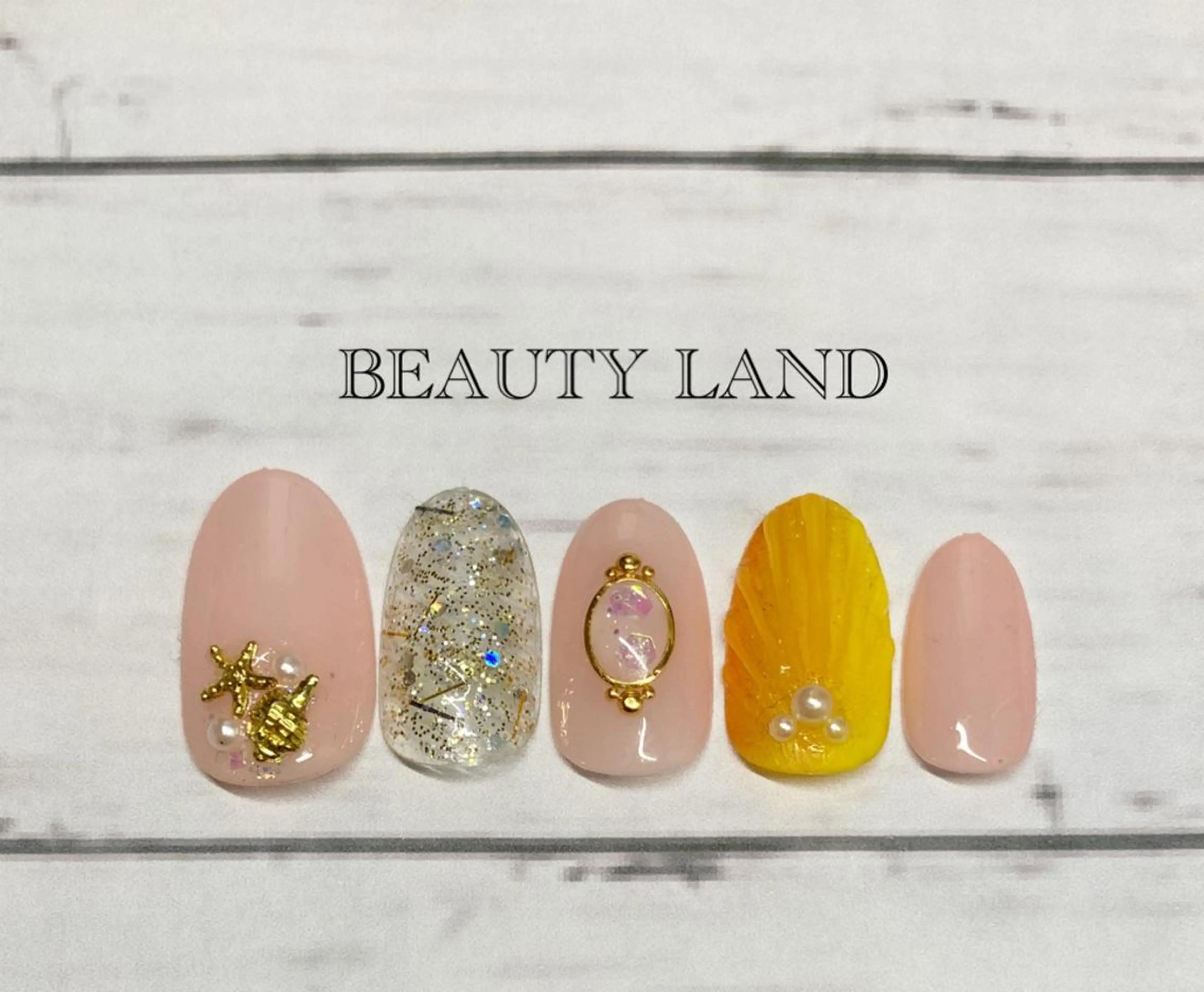 ネイル 市川駅 ✿中津のネイルデザイン