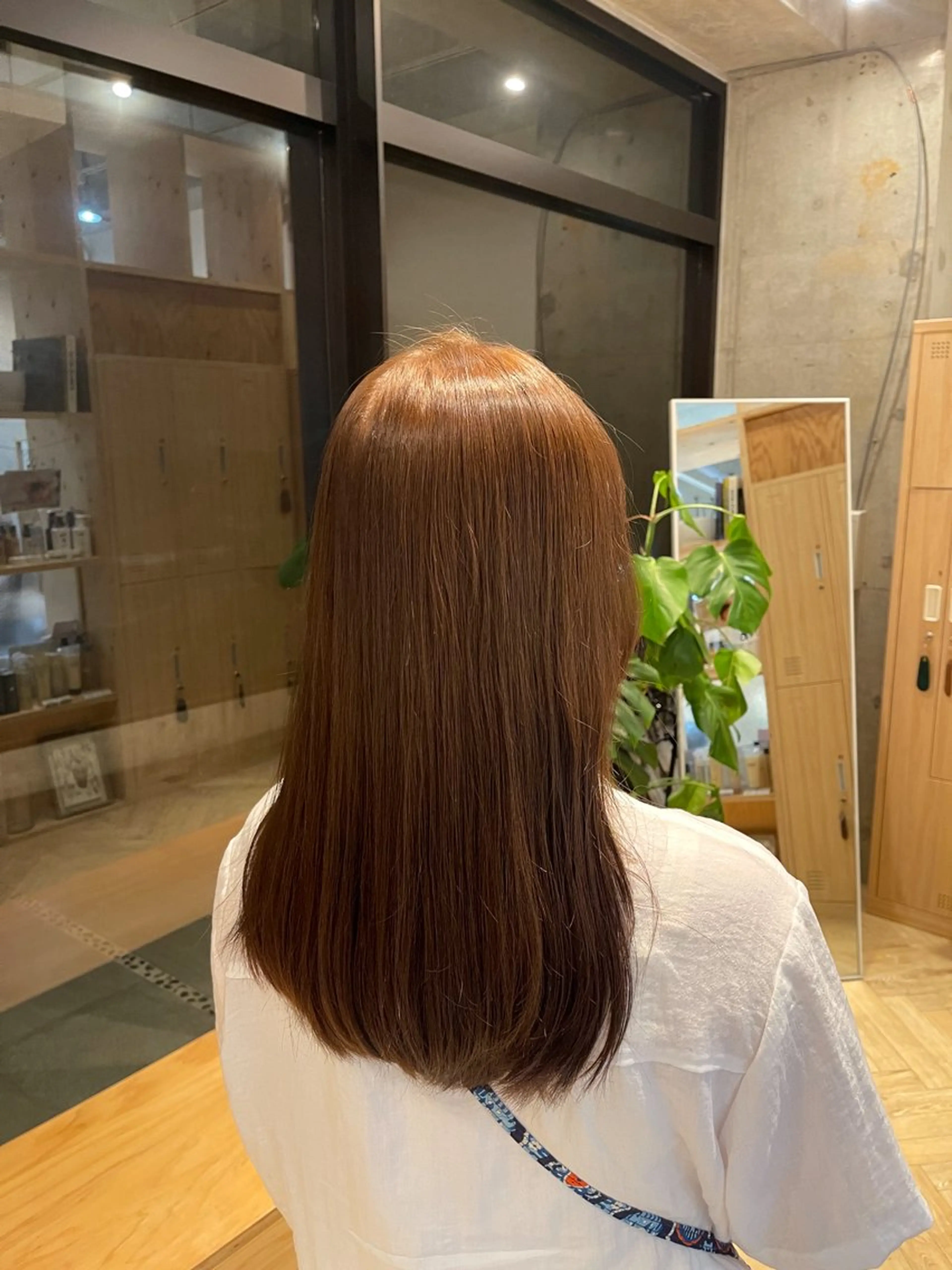 ミディアム カラー 愛莉/ラベンダー/ ベージュ/ブラウンのヘアスタイル