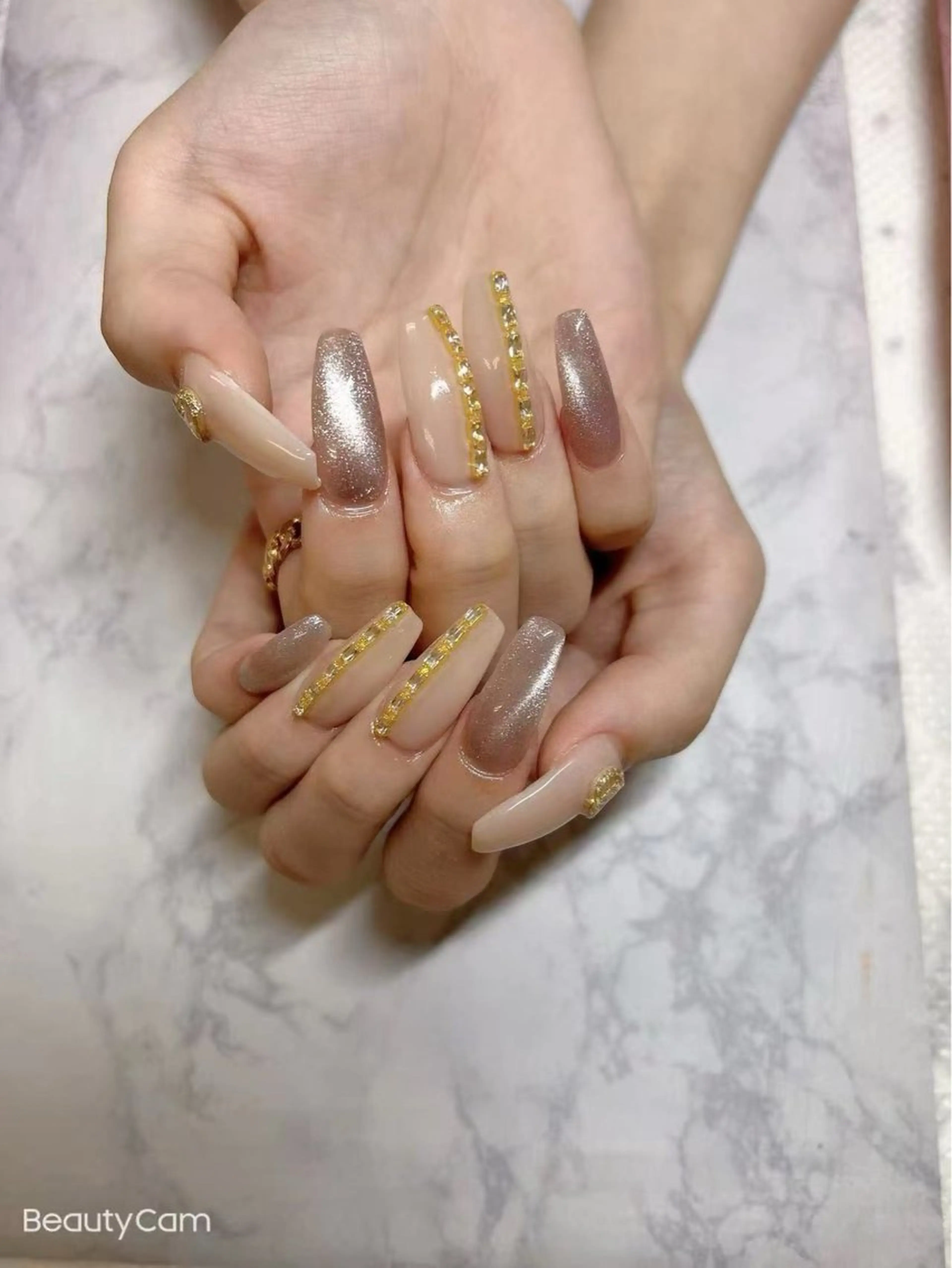 夏リピーター様限定【スカルプ付け替えオフ無料➕アクリルスカルプ長さ出し10本＋定額ネイル】の写真