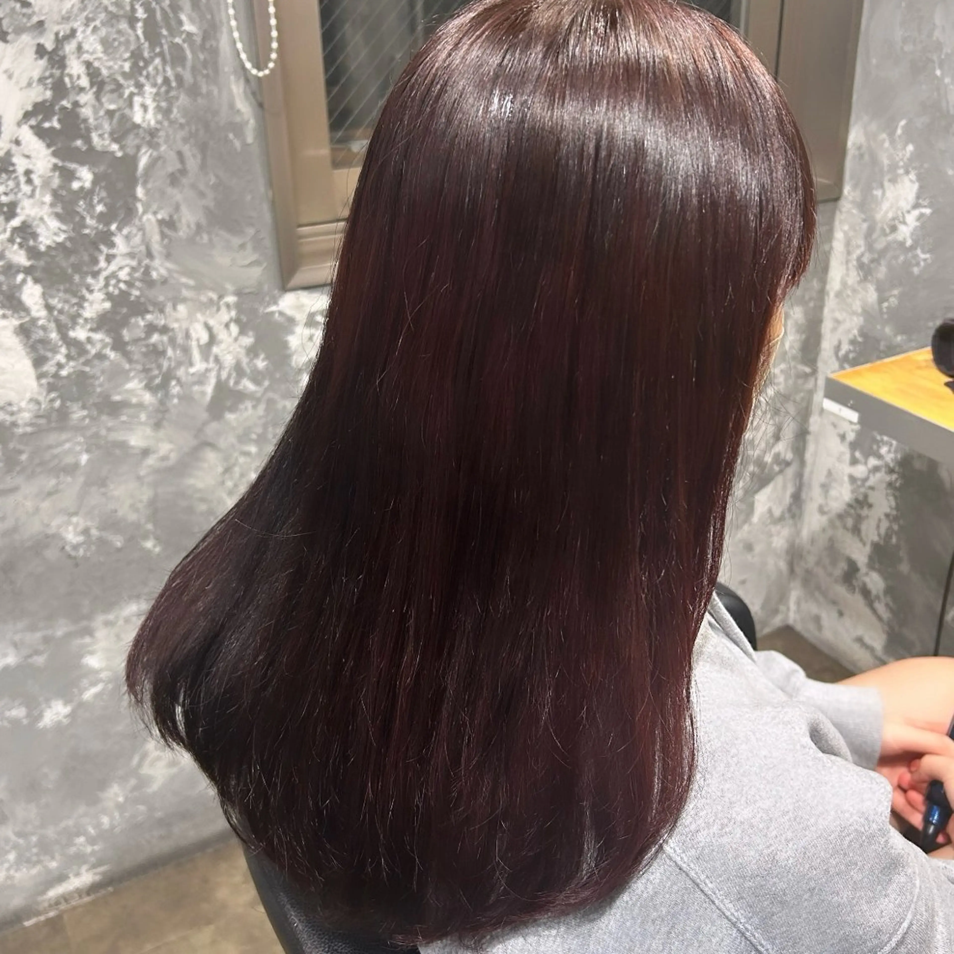 セミロング IS所属・横浜美容室/透明感 カラー/レイヤーのヘアスタイル