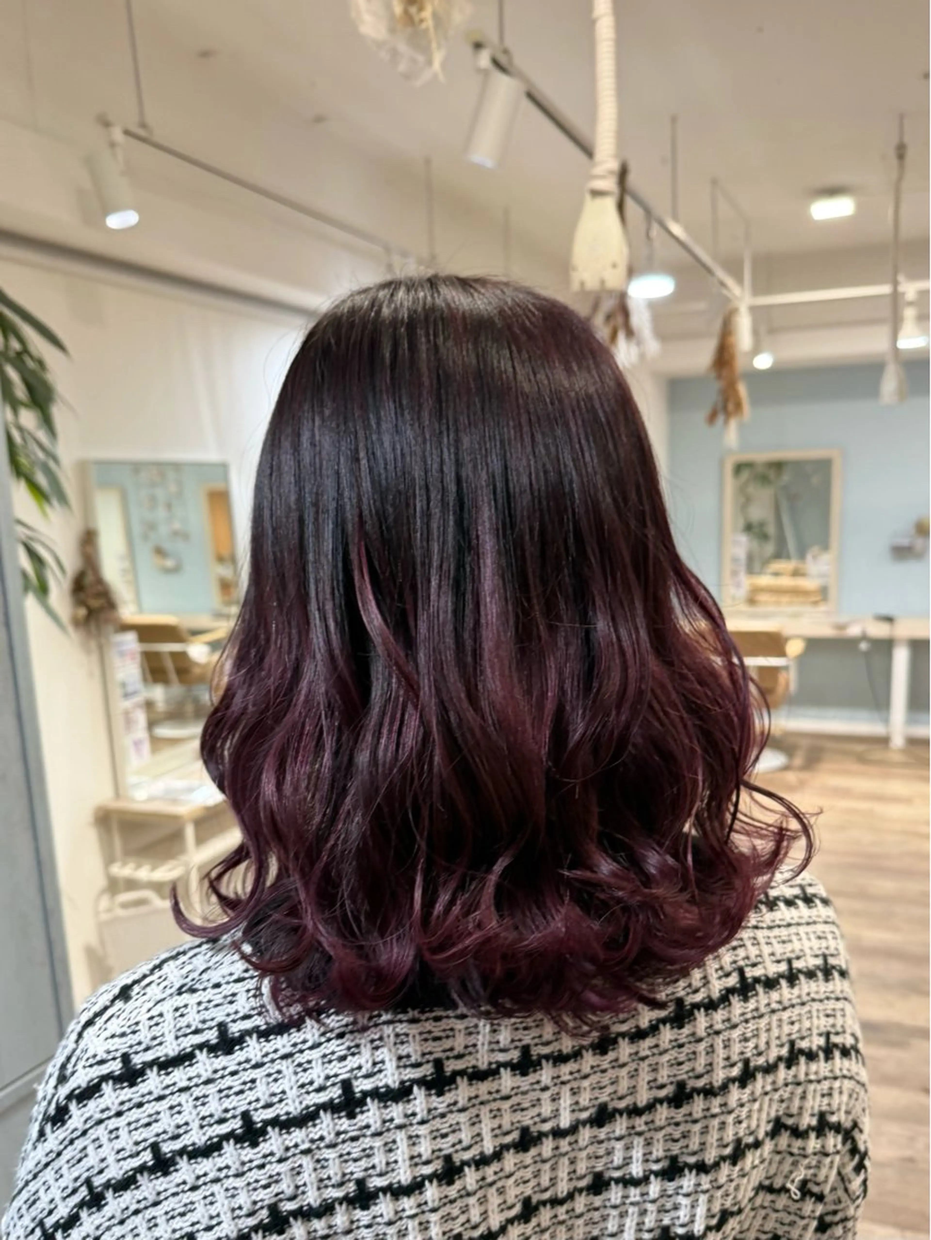 セミロング カット ヘアカラー トリートメント ピンク・ラベンダー/ レイヤー/NANAのヘアスタイル