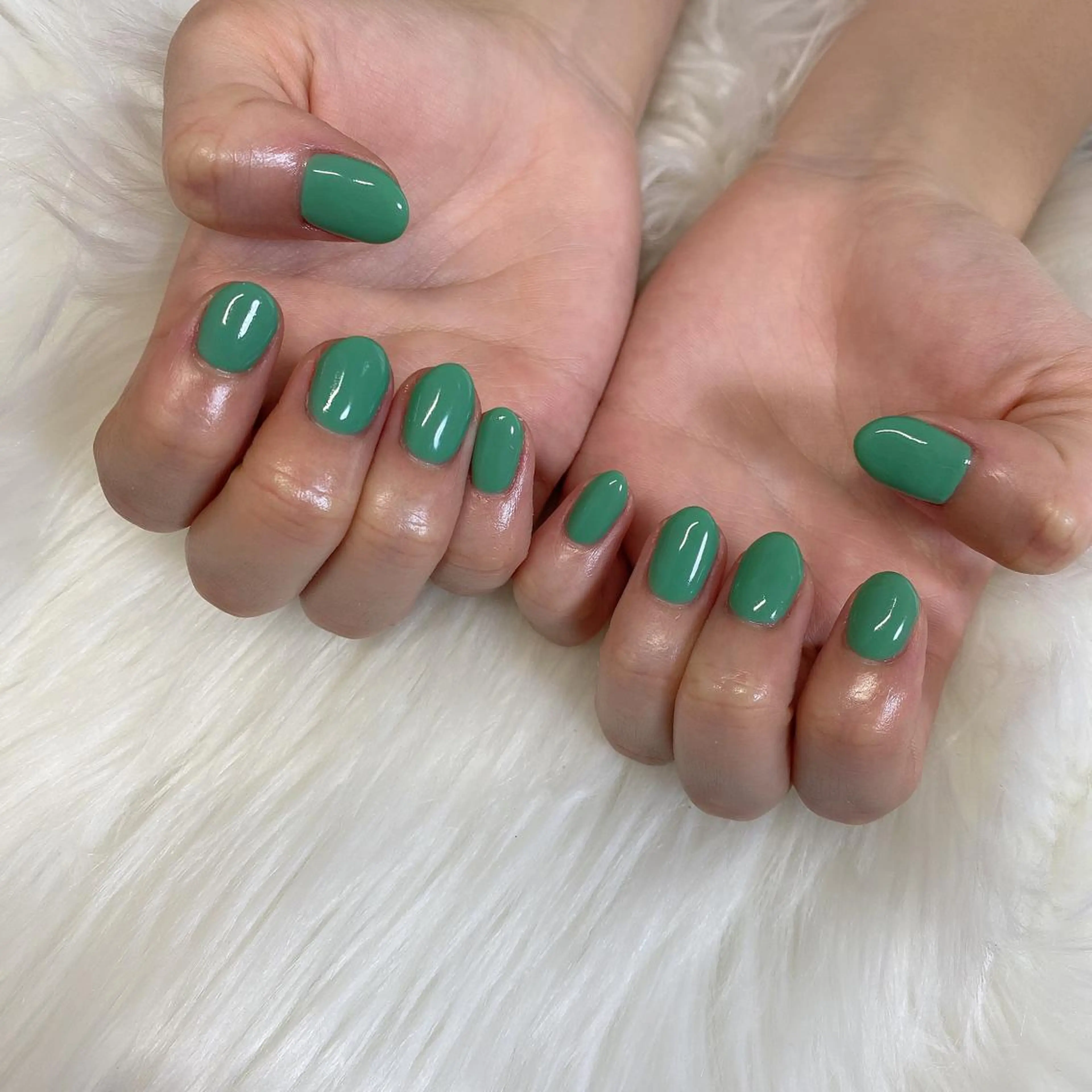 ネイル ハンドネイル 西岡 杏のネイルデザイン