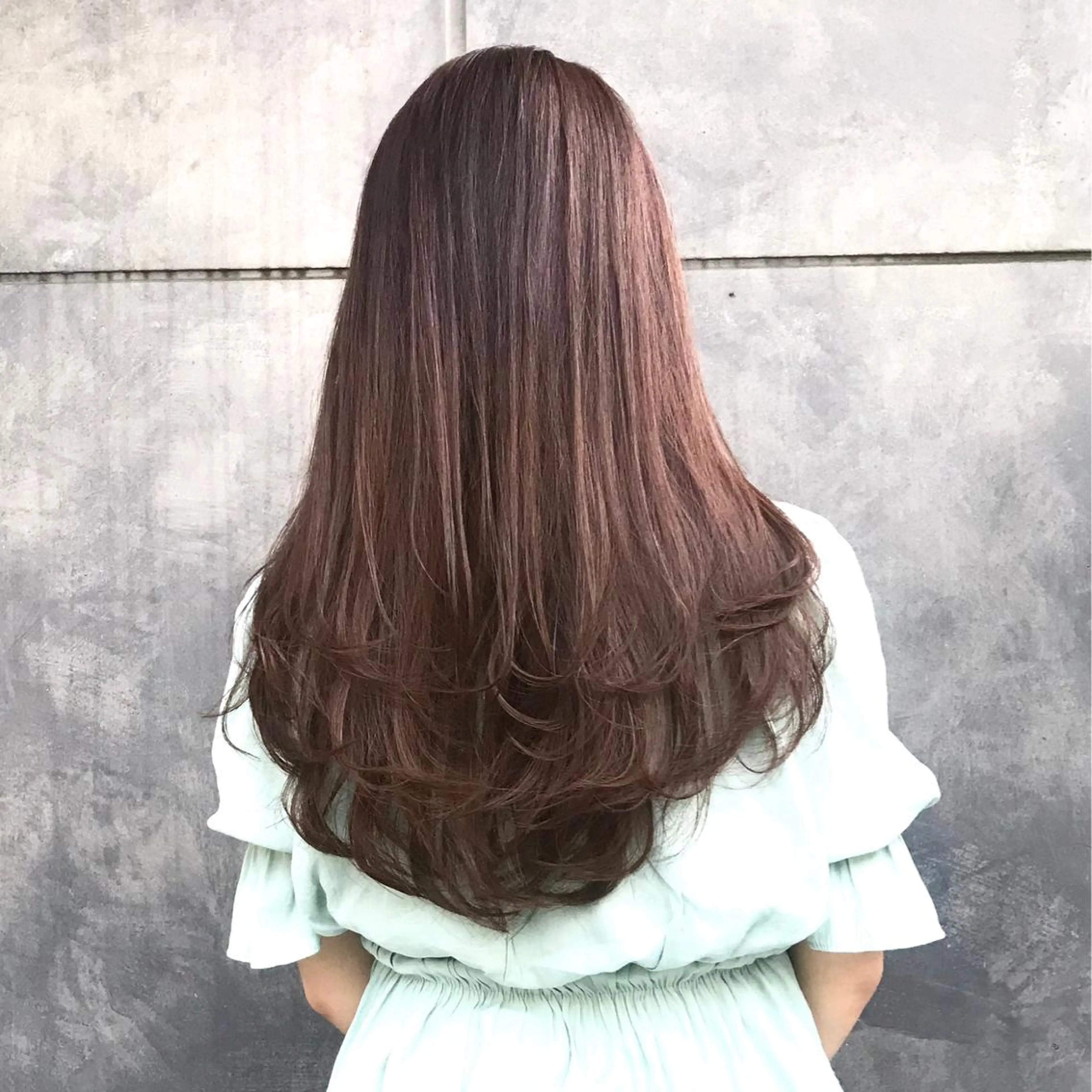 ロング カラー ブリーチ ブラウンカラー グレージュ ピンクカラー ヨシンモリ サロウィン所属・K-POP好き美容師 🇰🇷Kai.Yのヘアスタイル