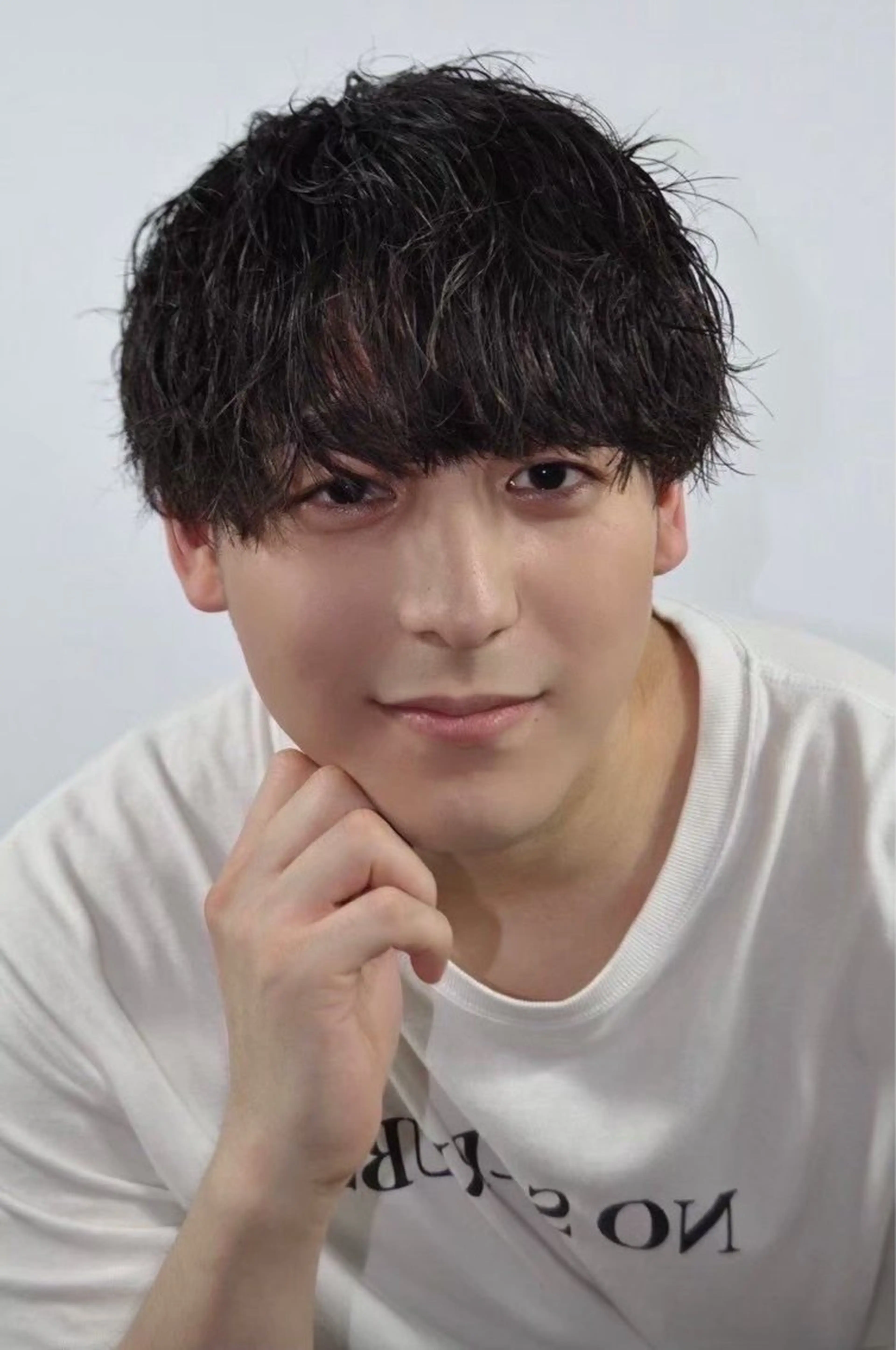 ショート カラー パーマ メンズ 武井 凌のヘアスタイル