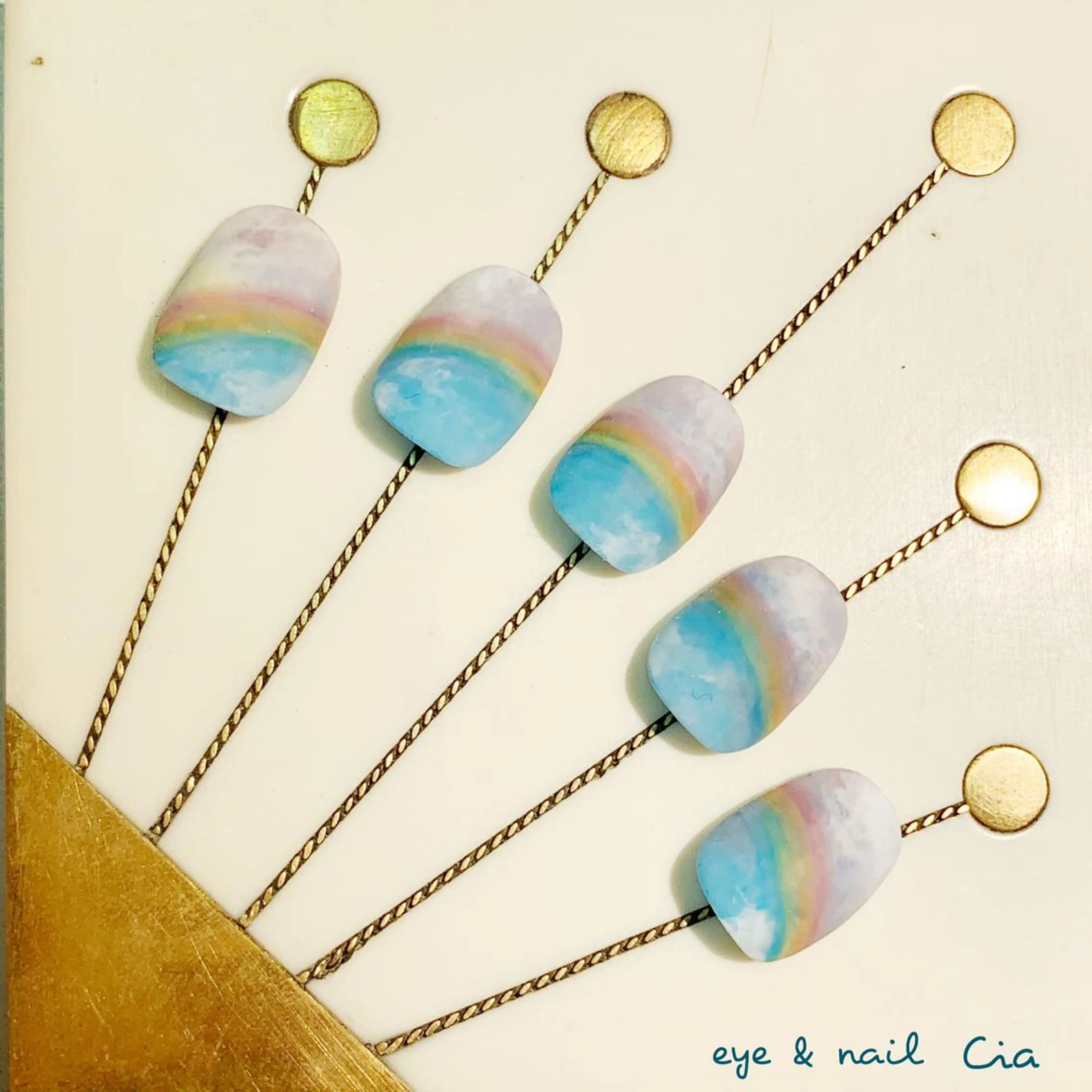 ネイル Cia (シア)所属・AYAKA ICHIHARAの眉毛・アイブロウイメージ