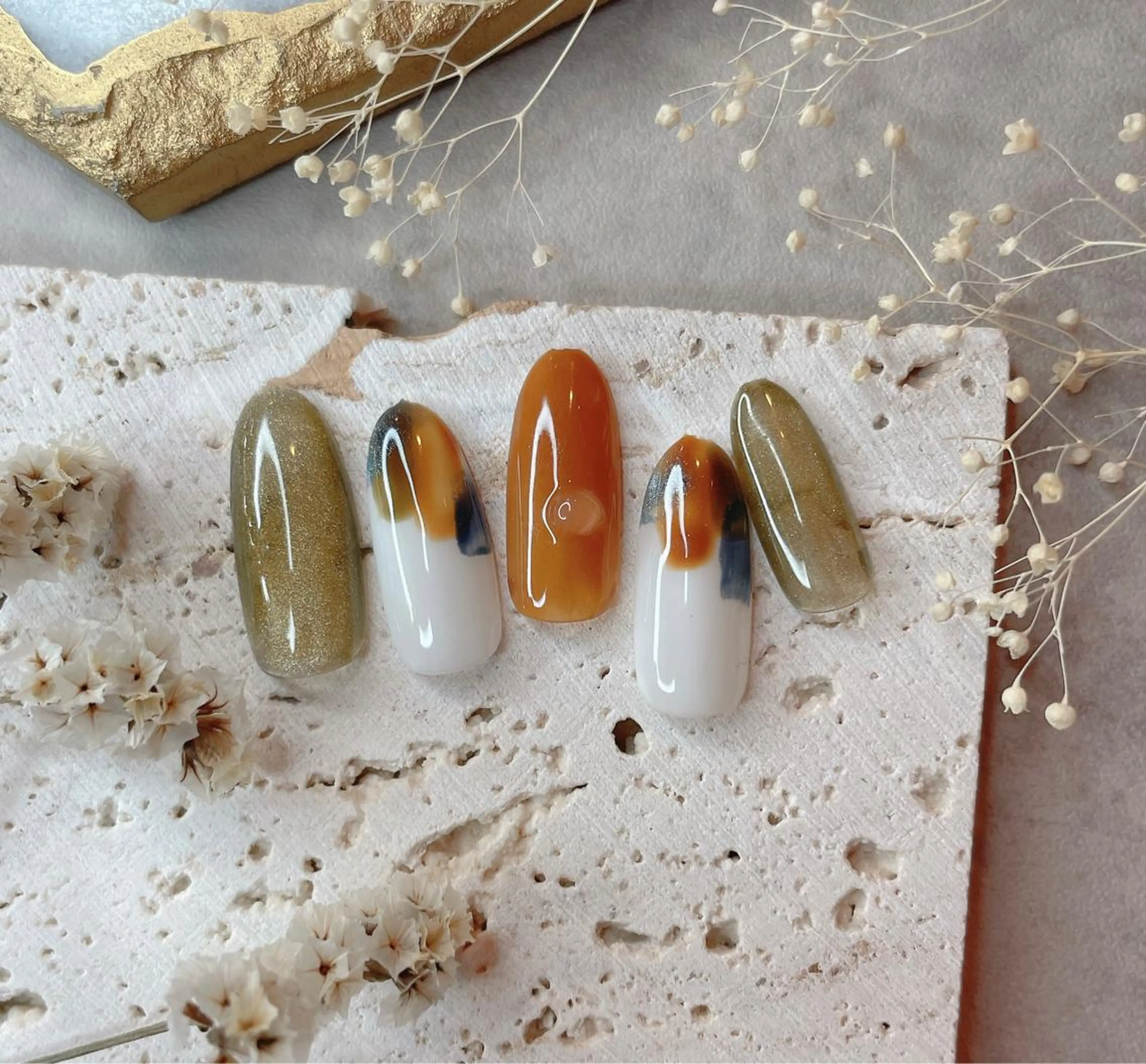 ネイル nailsalon mimi所属・後藤 美久のネイルデザイン