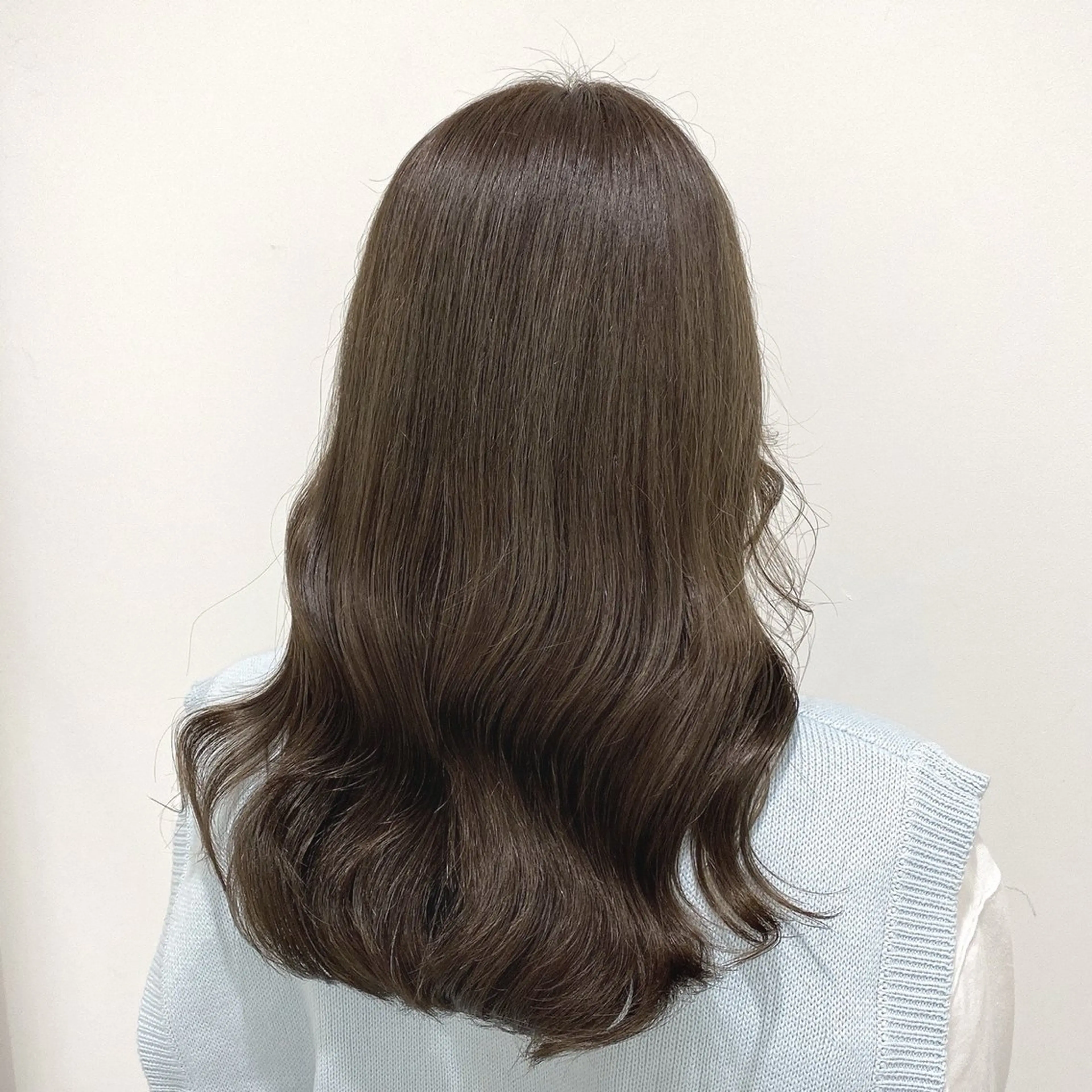 ロング カラー Neolive Luca　御茶ノ水店所属・透明カラー/韓国風 Subaruのヘアスタイル