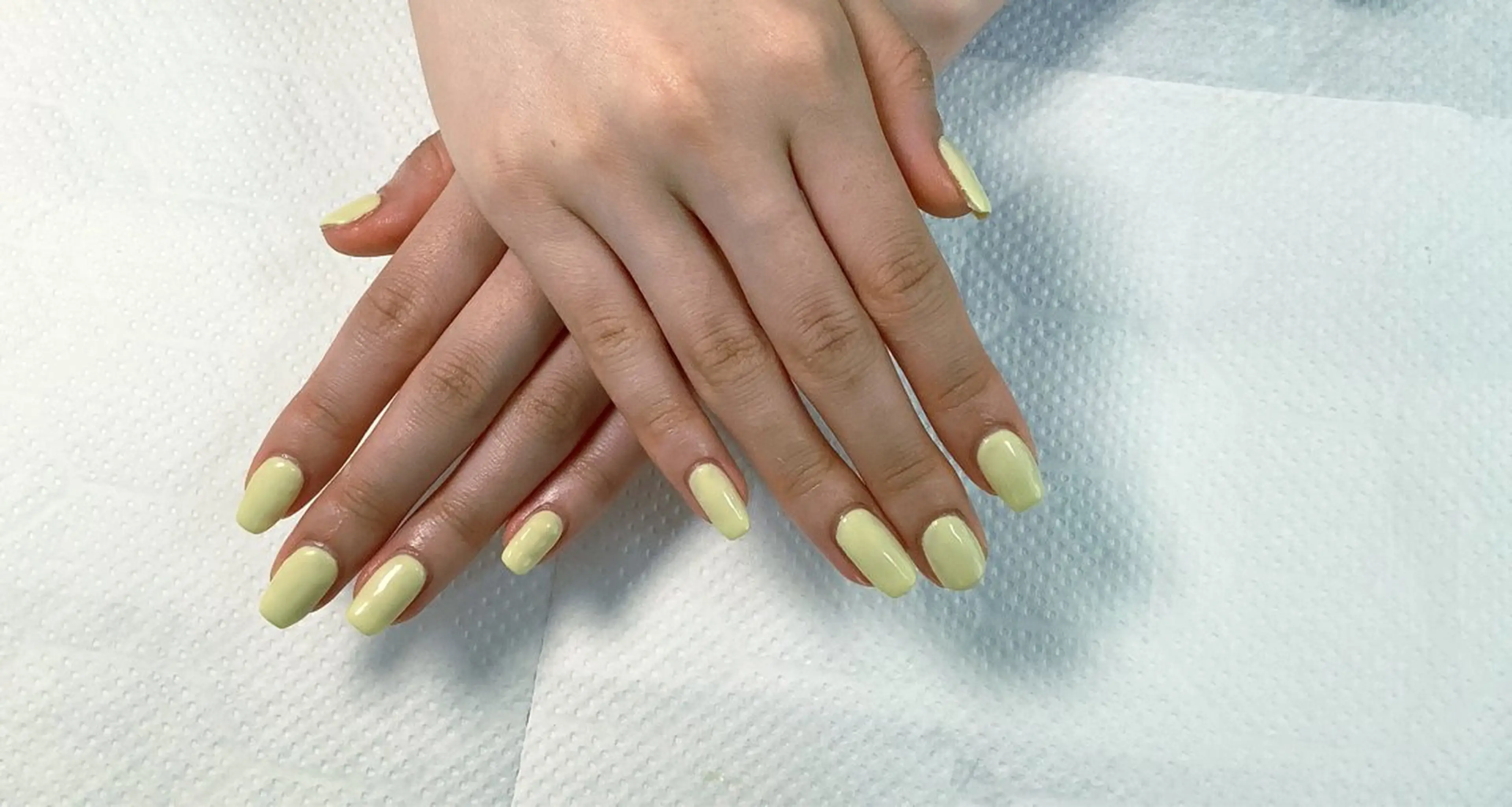 ネイル pink ladyサロン所属・べ にのネイルデザイン