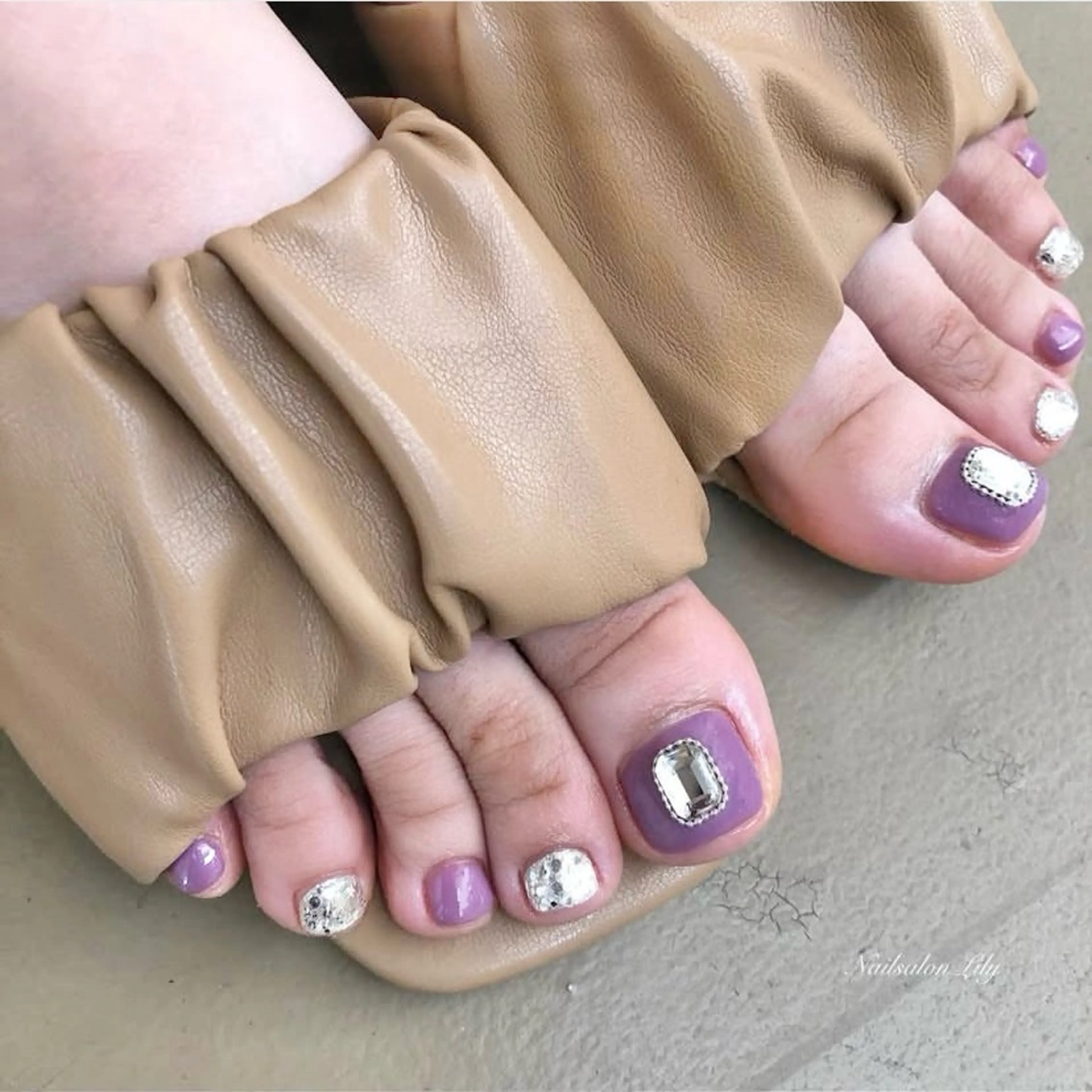 ネイル Lily所属・Lily 吉岡のネイルデザイン