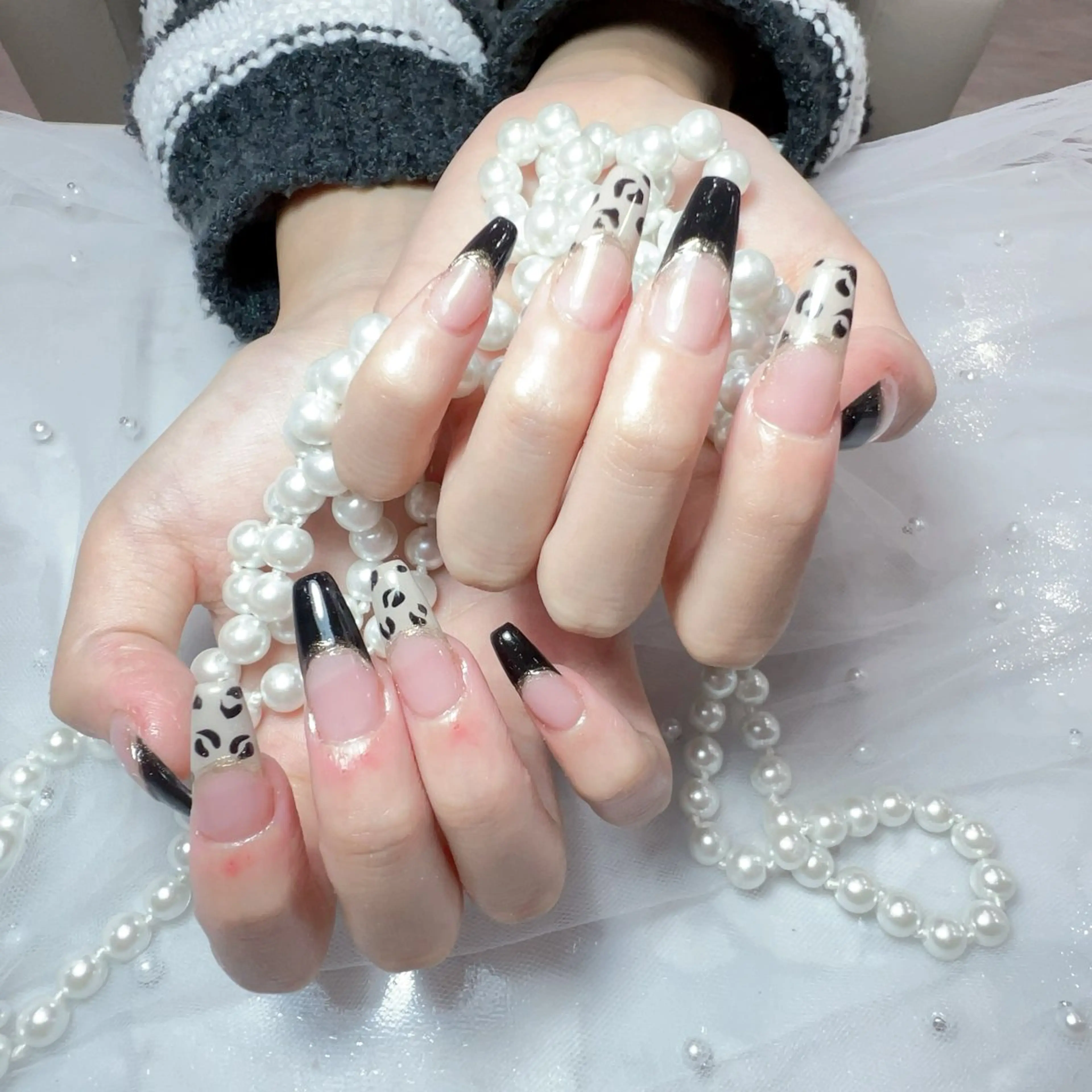 ネイル アートネイル フラッシュネイル フレンチネイル ジェルネイル ガラスフレンチ You&Me Yukiのネイルデザイン