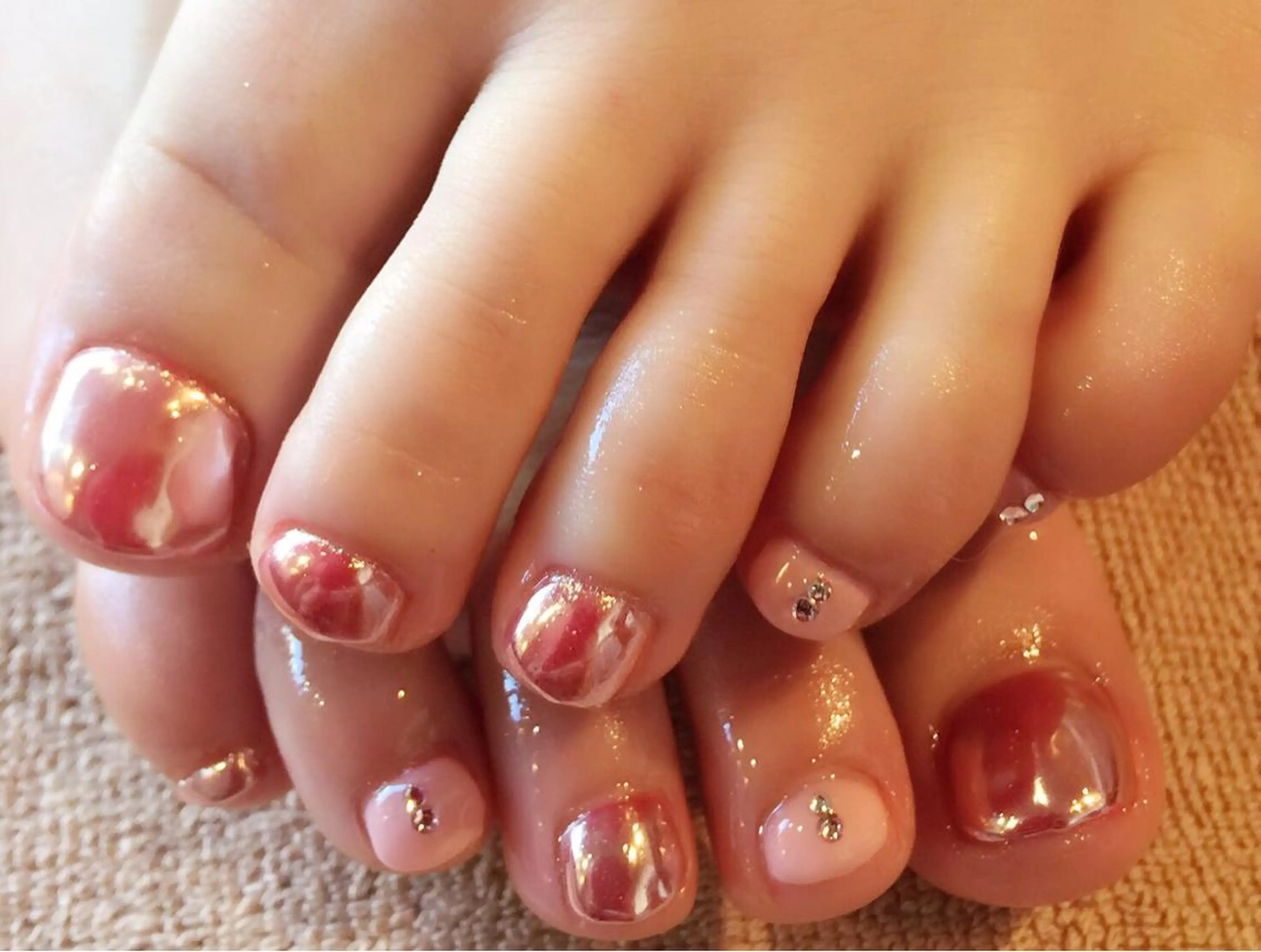 ネイル ミラーネイル a yakaのネイルデザイン