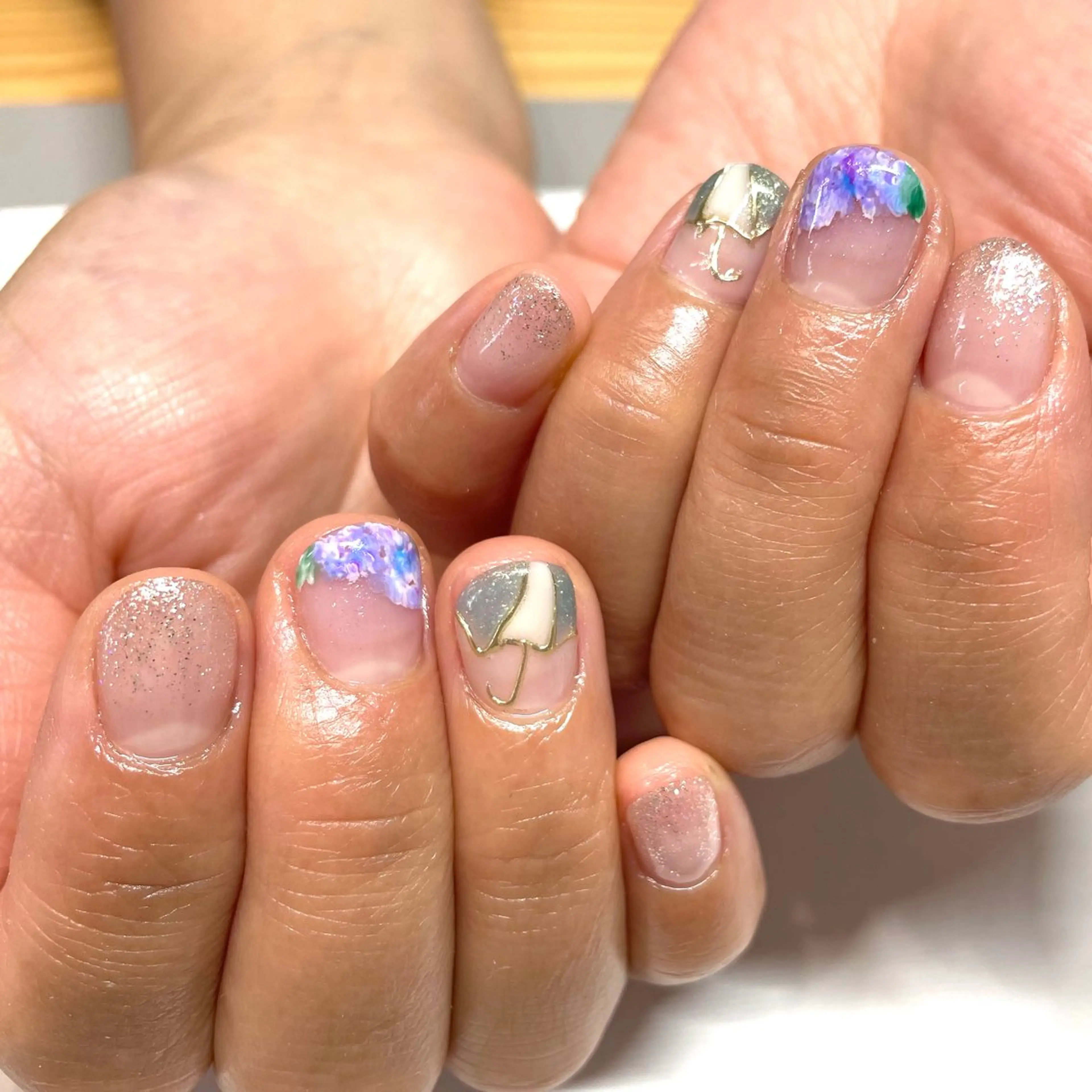 ネイル ラメ(グリッター) ラメグラデーション atelier plutoのネイルデザイン