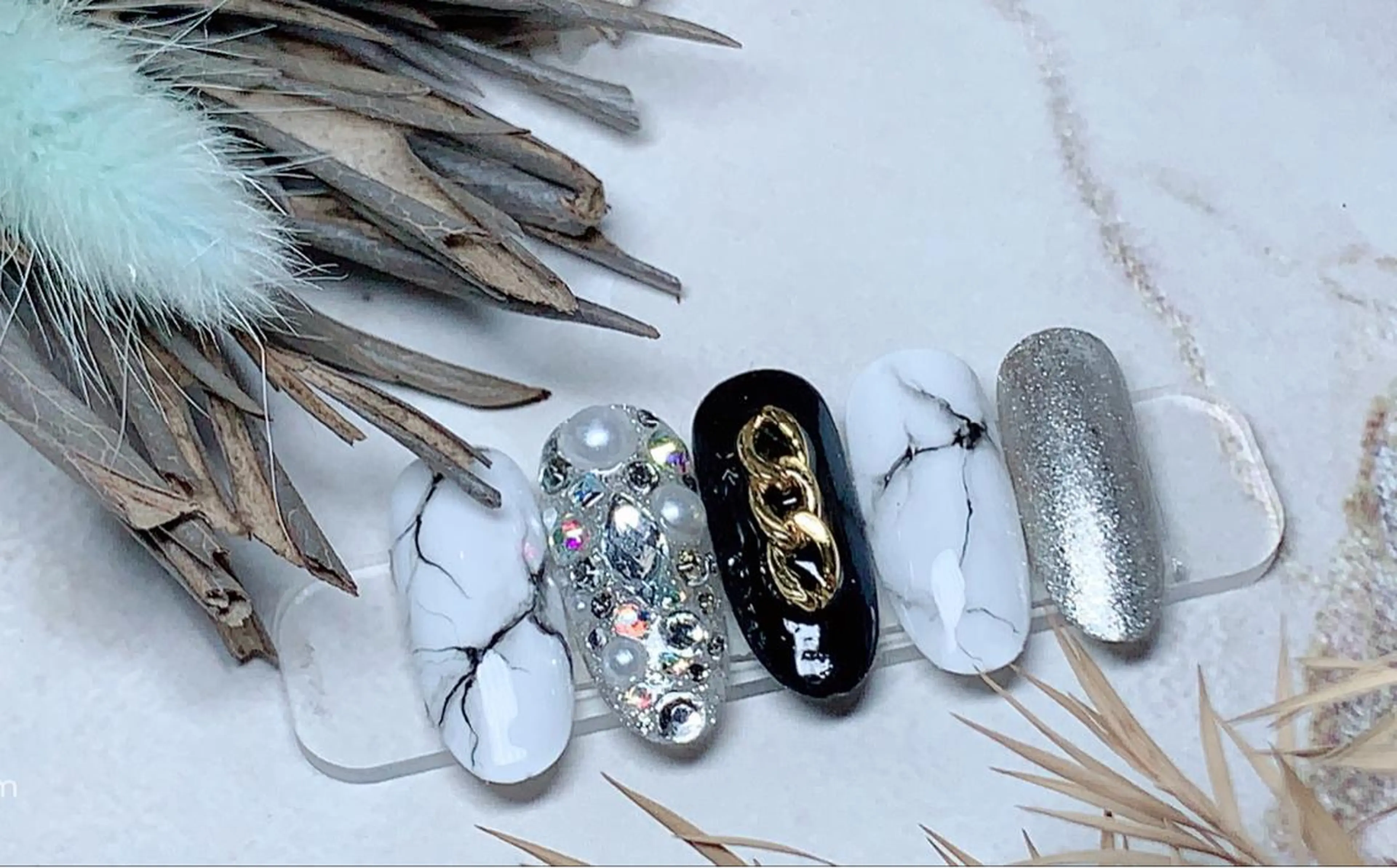 ネイル SYR所属・SYR nail salonのネイルデザイン