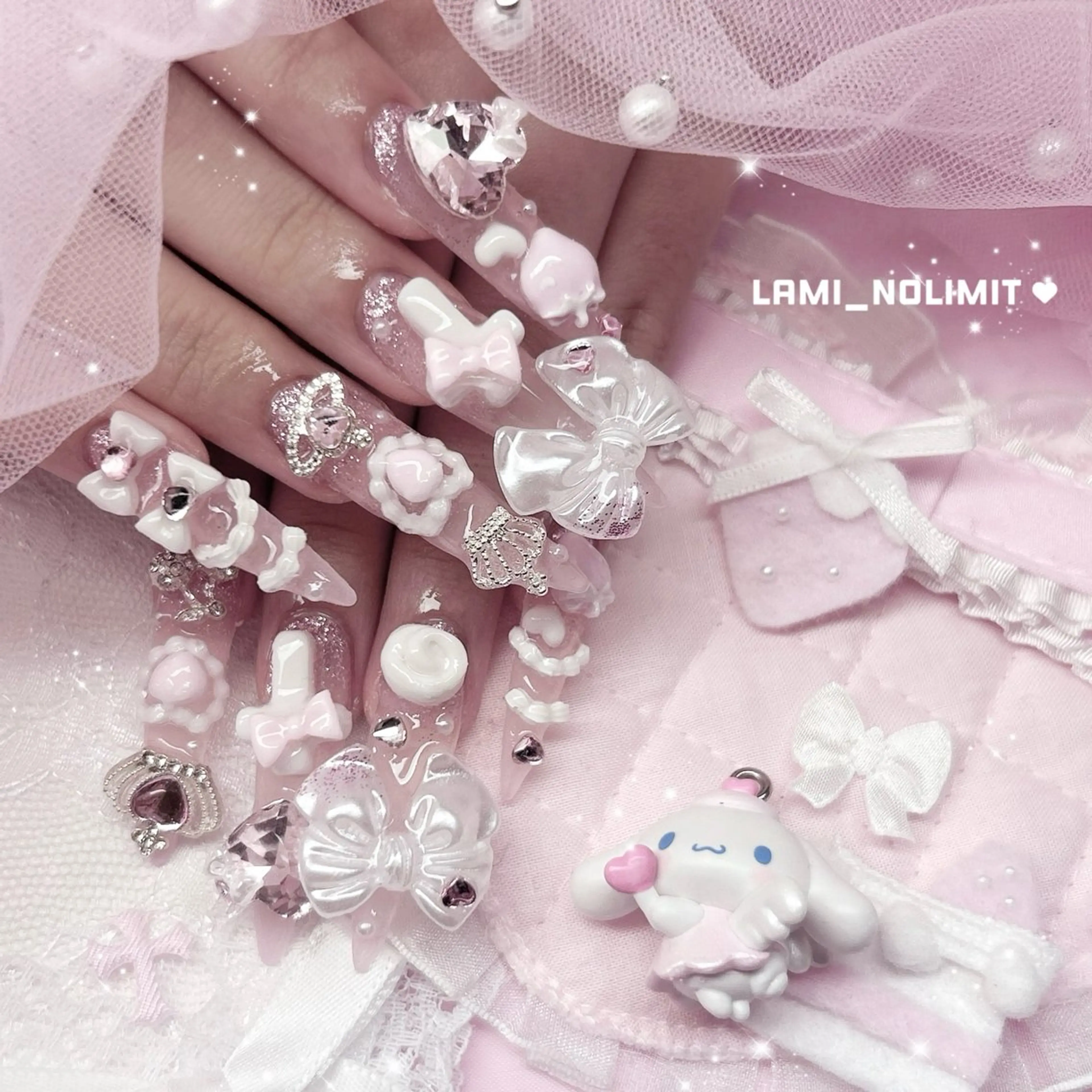 ネイル NOLIMIT.OSAKA所属・NOLIMIT LAMIのネイルデザイン