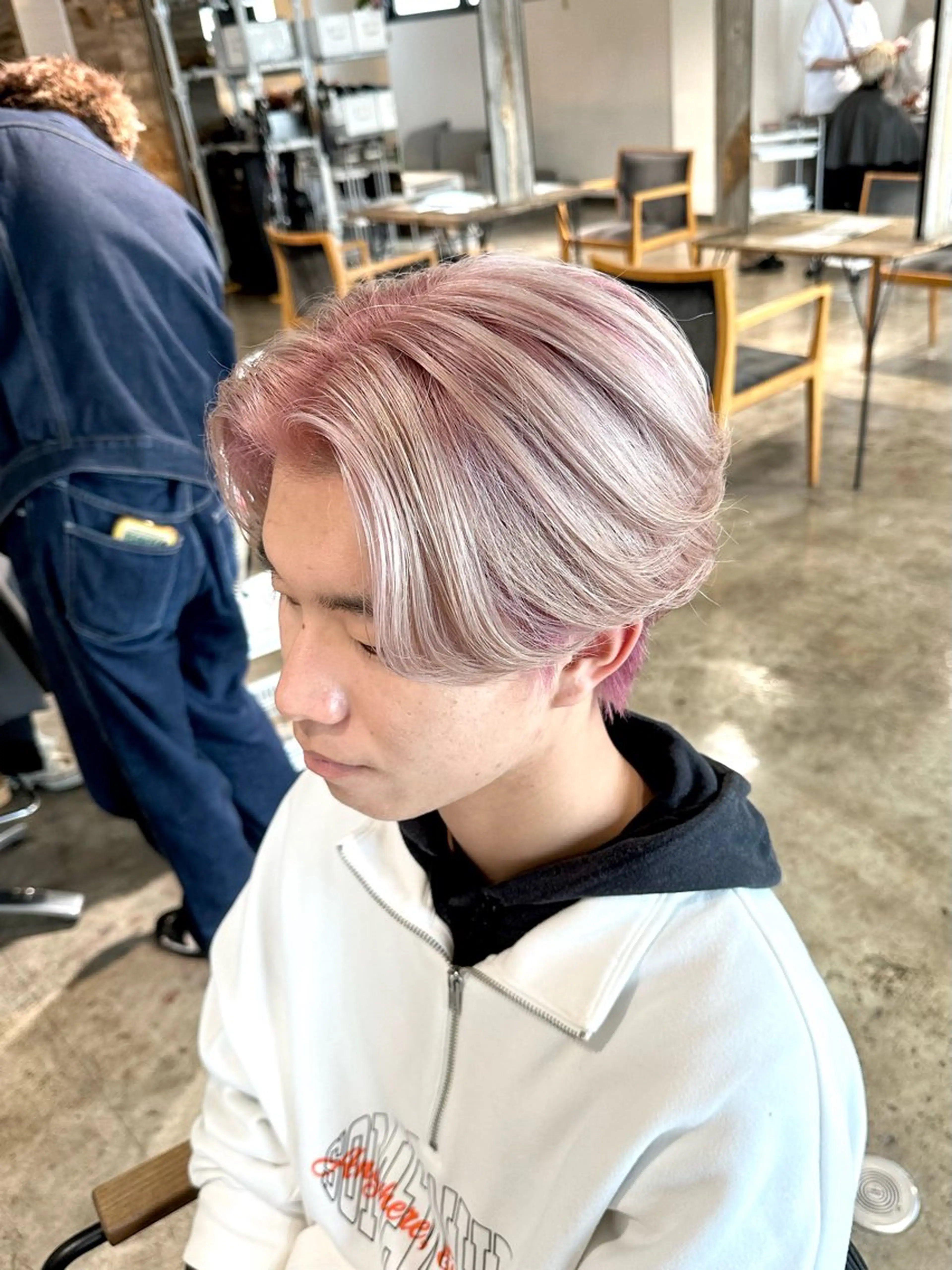 カラー メンズ メンズブリーチ メンズハイトーン メンズパーマ ブリーチ ブロンド ヘアカラー トリートメント 骨格補正施術/メンズ 専門美容師/YUYAのヘアスタイル