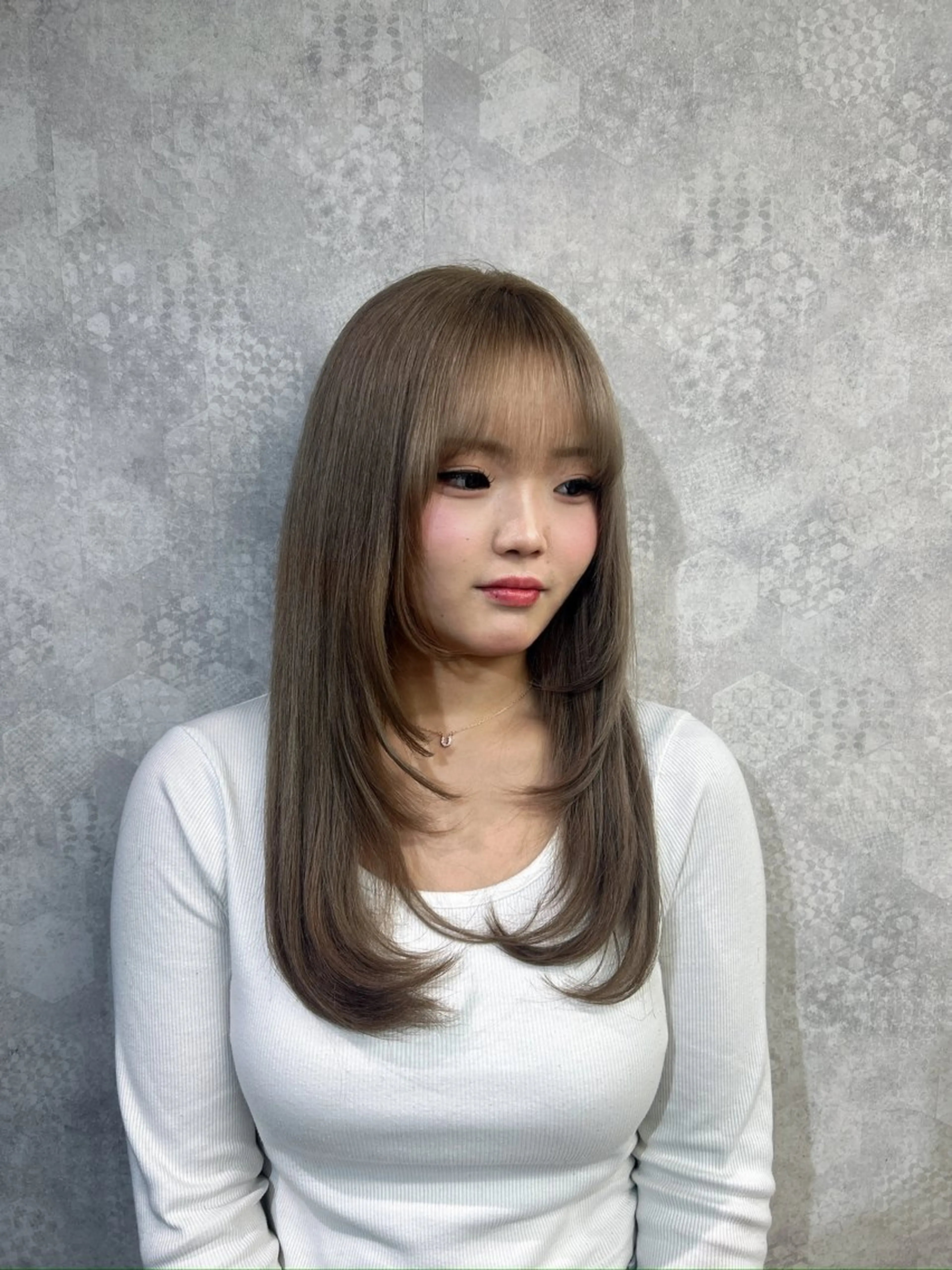 セミロング カラー カット ヘアカラー 💗ツヤ髪ハイトーン 💗RIKOのヘアスタイル