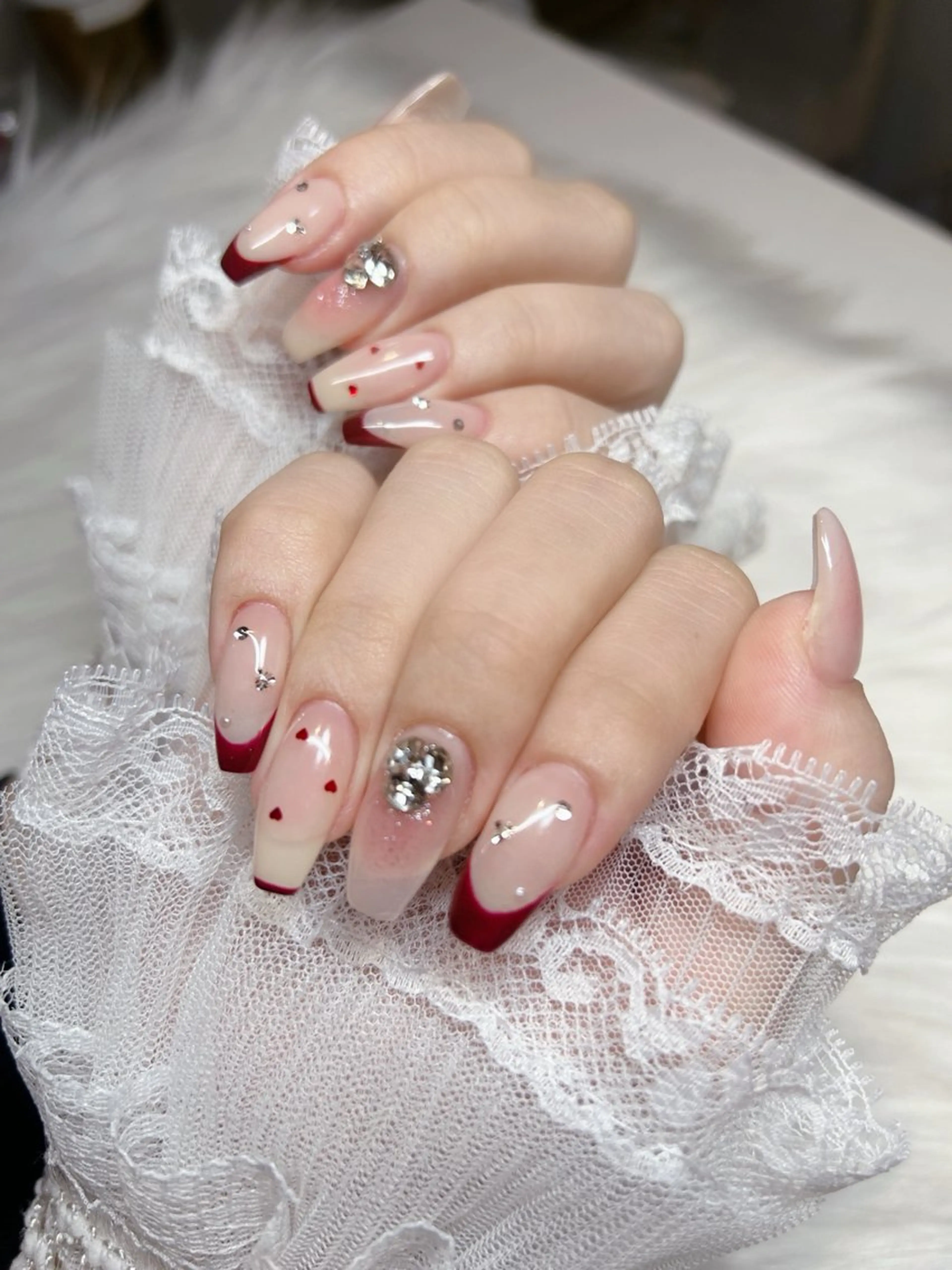 ネイル ボルドー ハート ワンカラーネイル Naru Kelinailのネイルデザイン