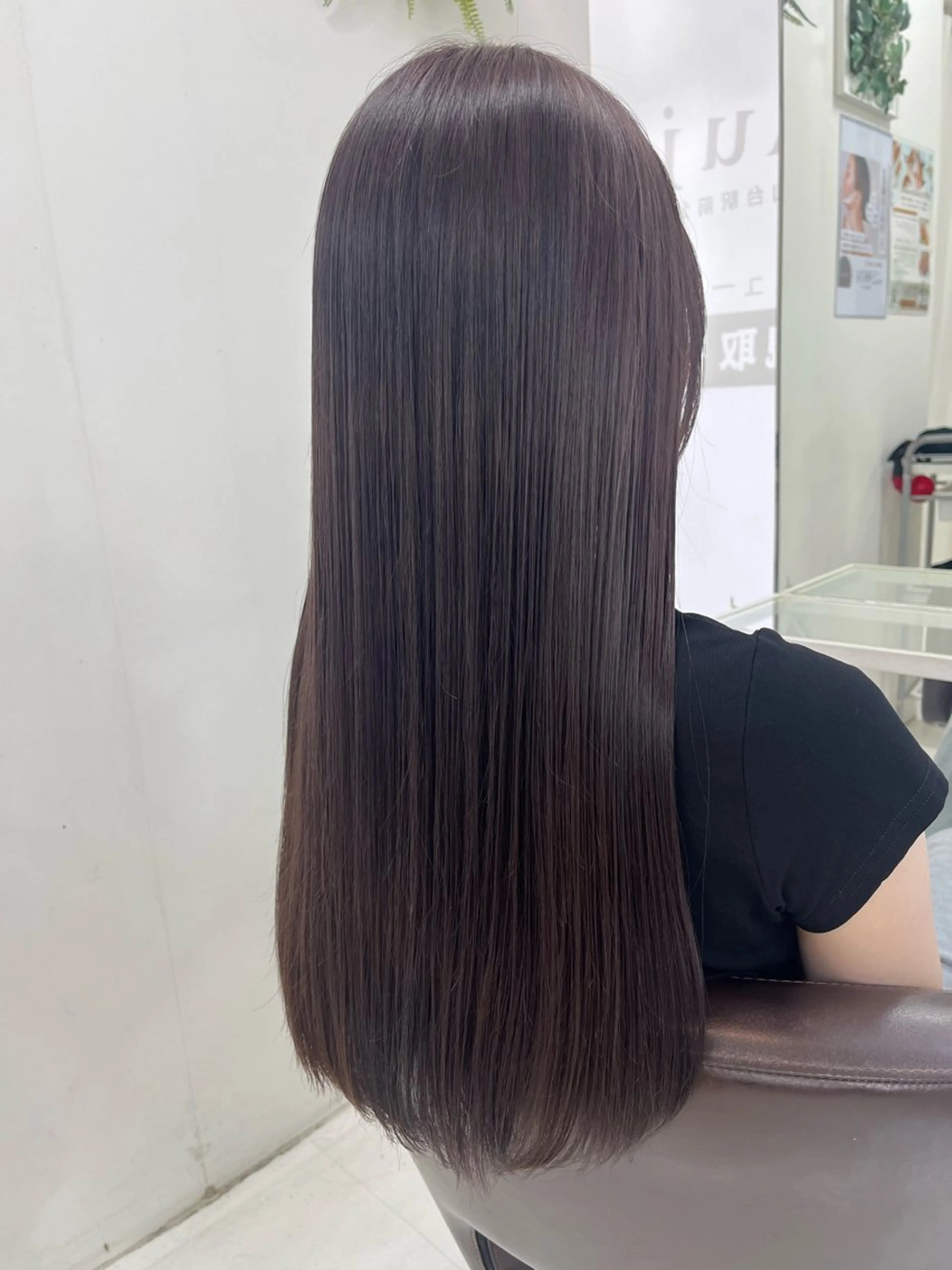ロング さいとう あやかのヘアスタイル
