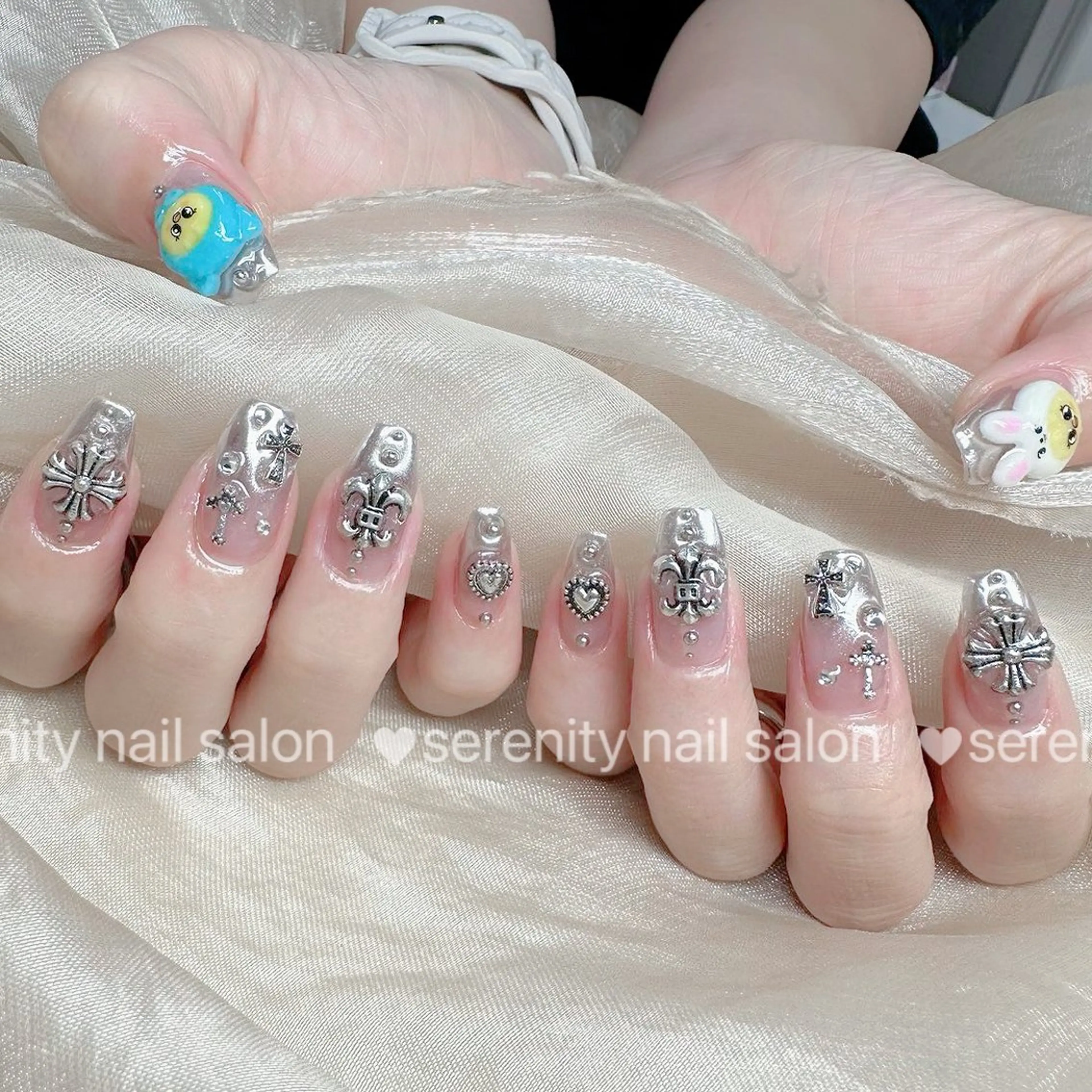 ネイル ハンドネイル ハンドケア ✨Serenity Nail salonのネイルデザイン