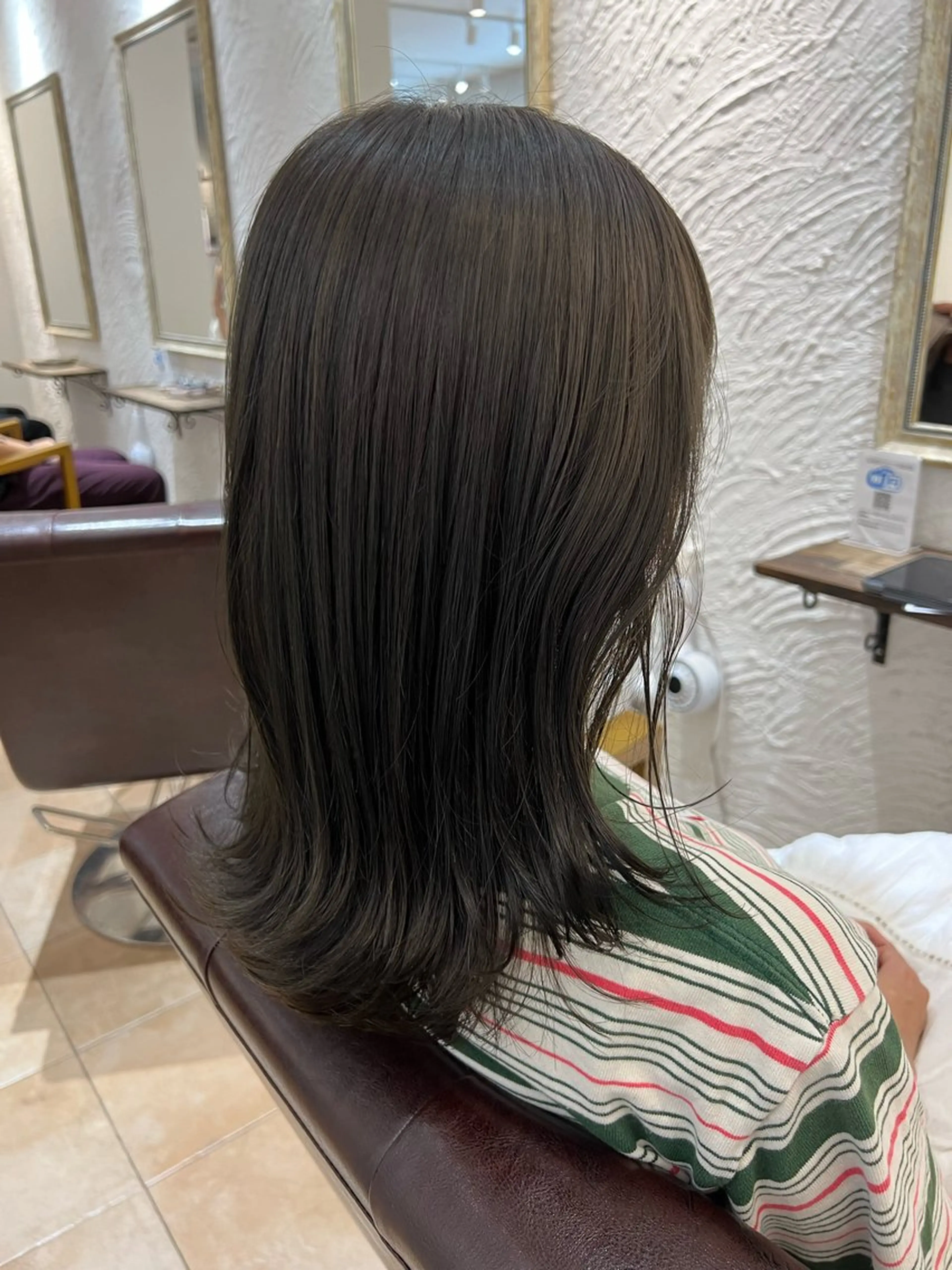 セミロング カラー 🥀韓国ヘア🥀 宮津真菜のヘアスタイル