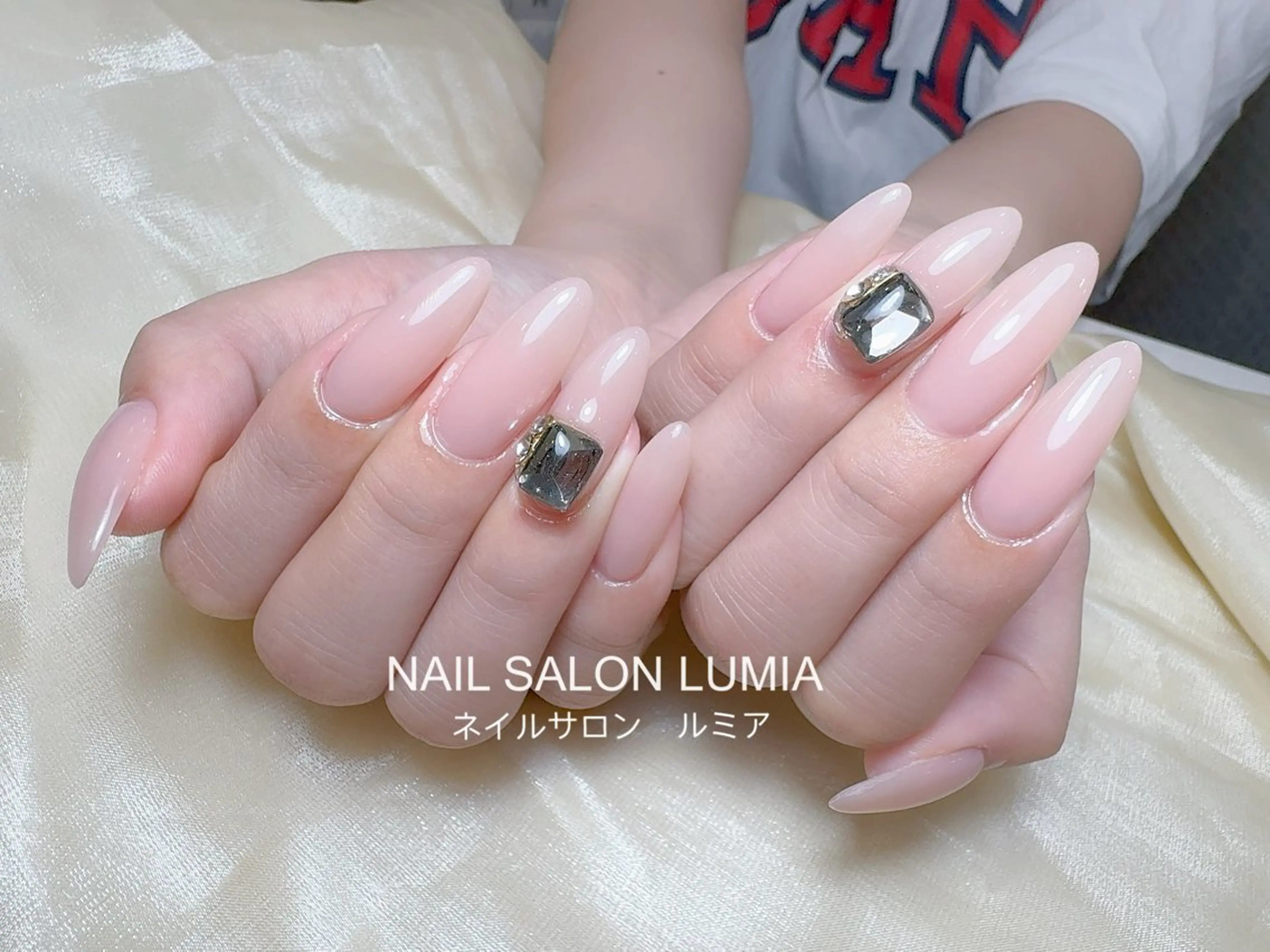 ネイル ハンドネイル ネイルサロン ルミア Lumia 店長のネイルデザイン