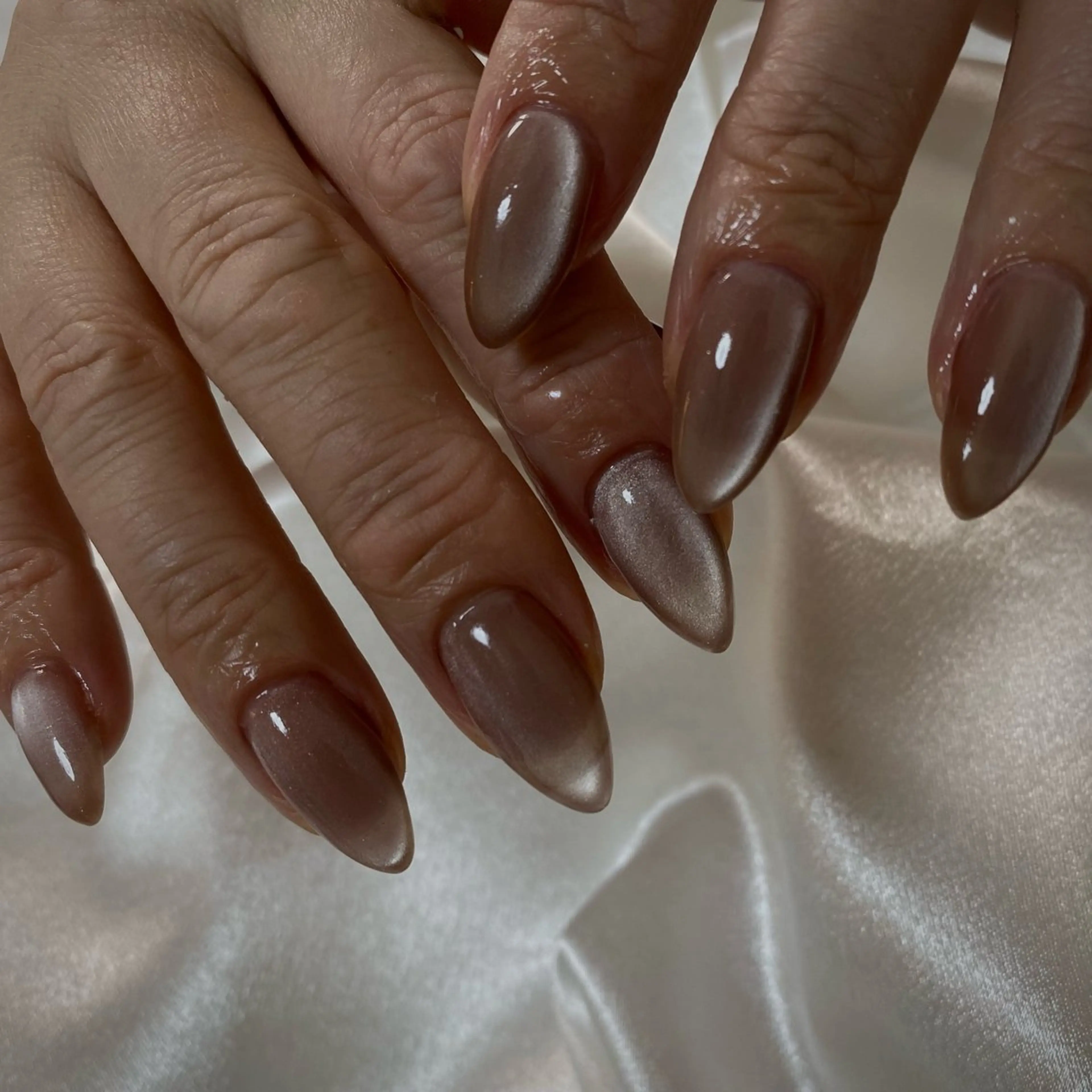 【Jrネイリスト】オフなしハンドパラジェル　マグネットの写真