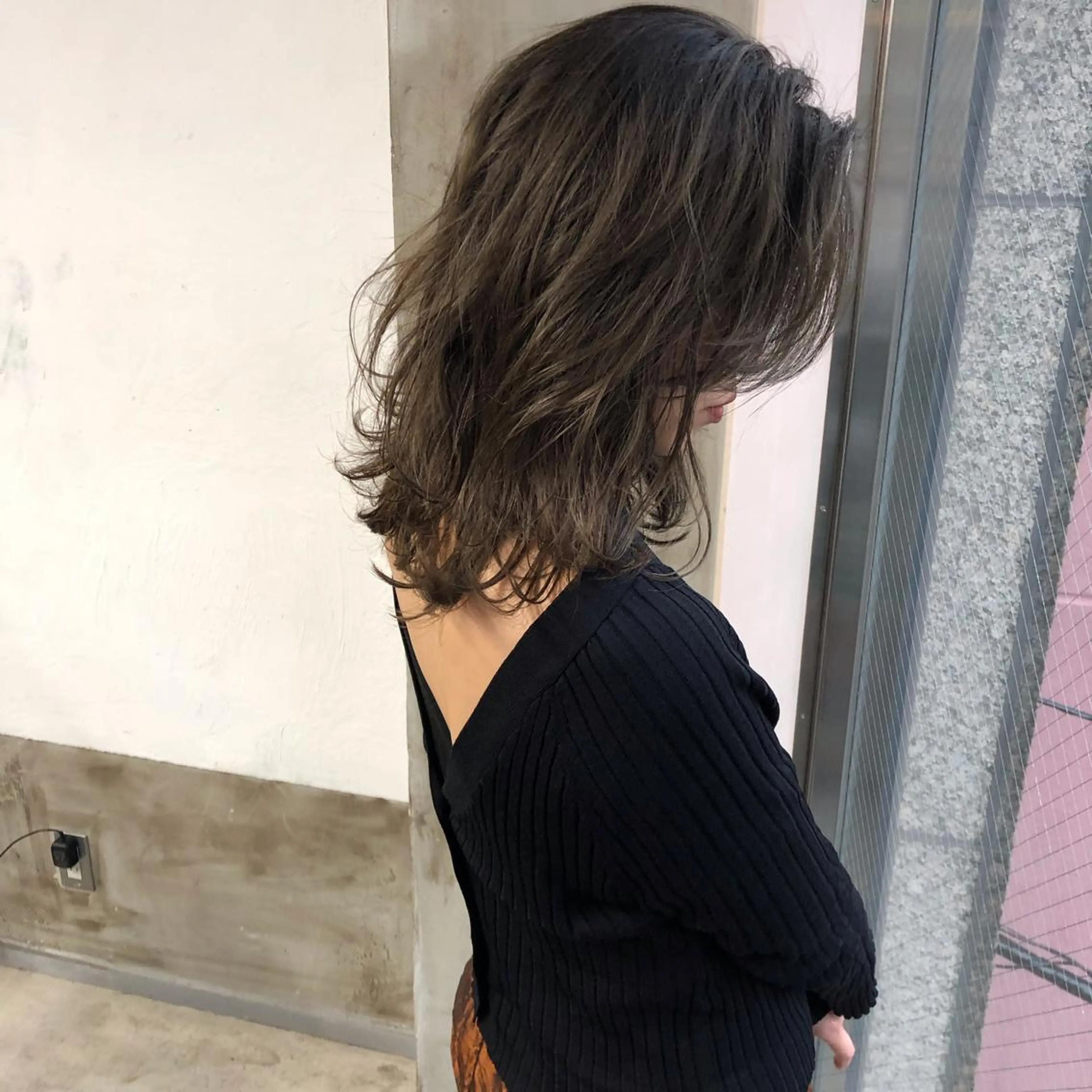 ミディアム カラー ヘアアレンジ カット ヘアカラー トリートメント 韓国 / 中国ヘア 🦋Noniのヘアスタイル