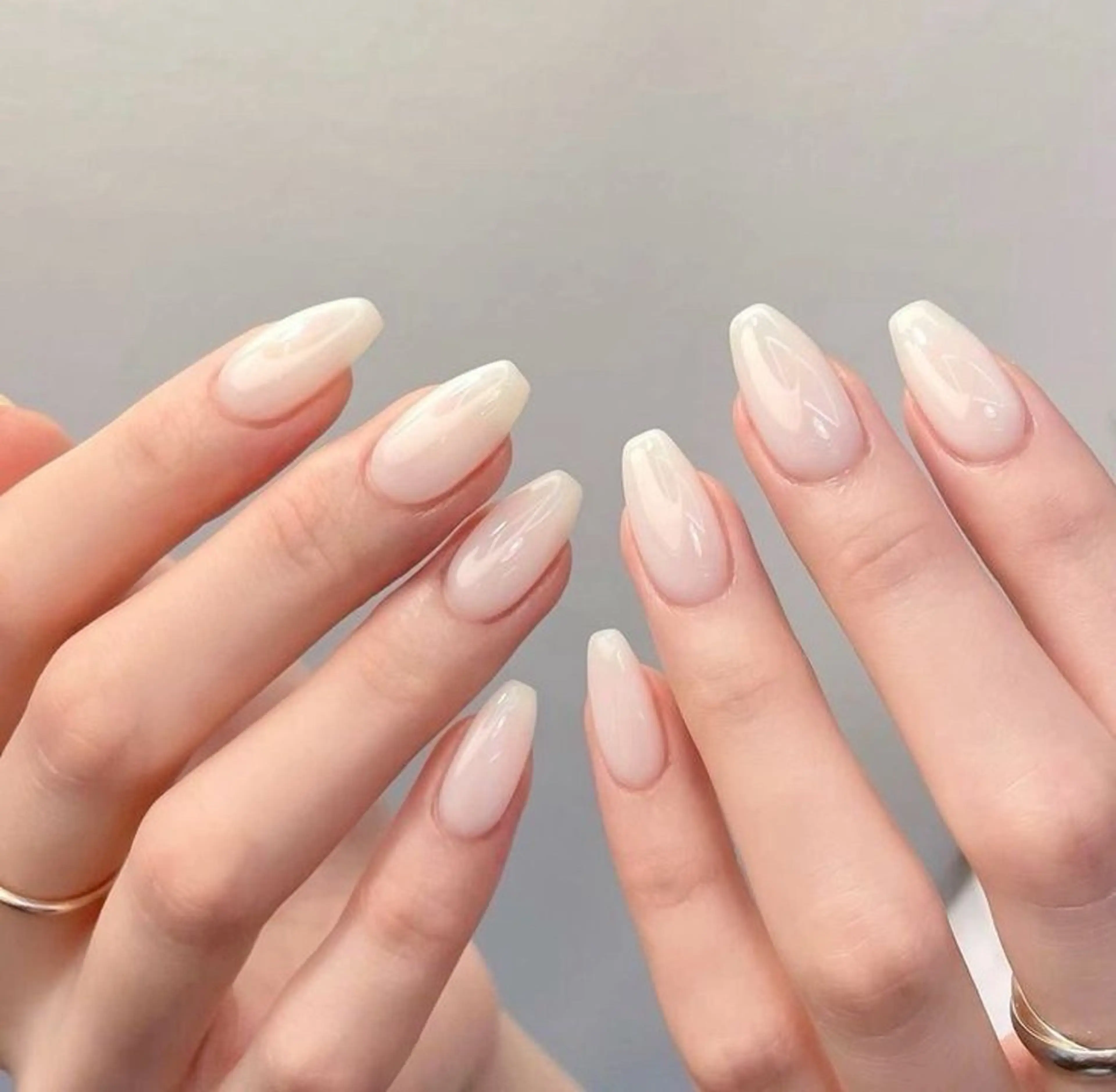 チップ長さだしワンカラー/マグネット/フラッシュネイル(オフ選択)の写真