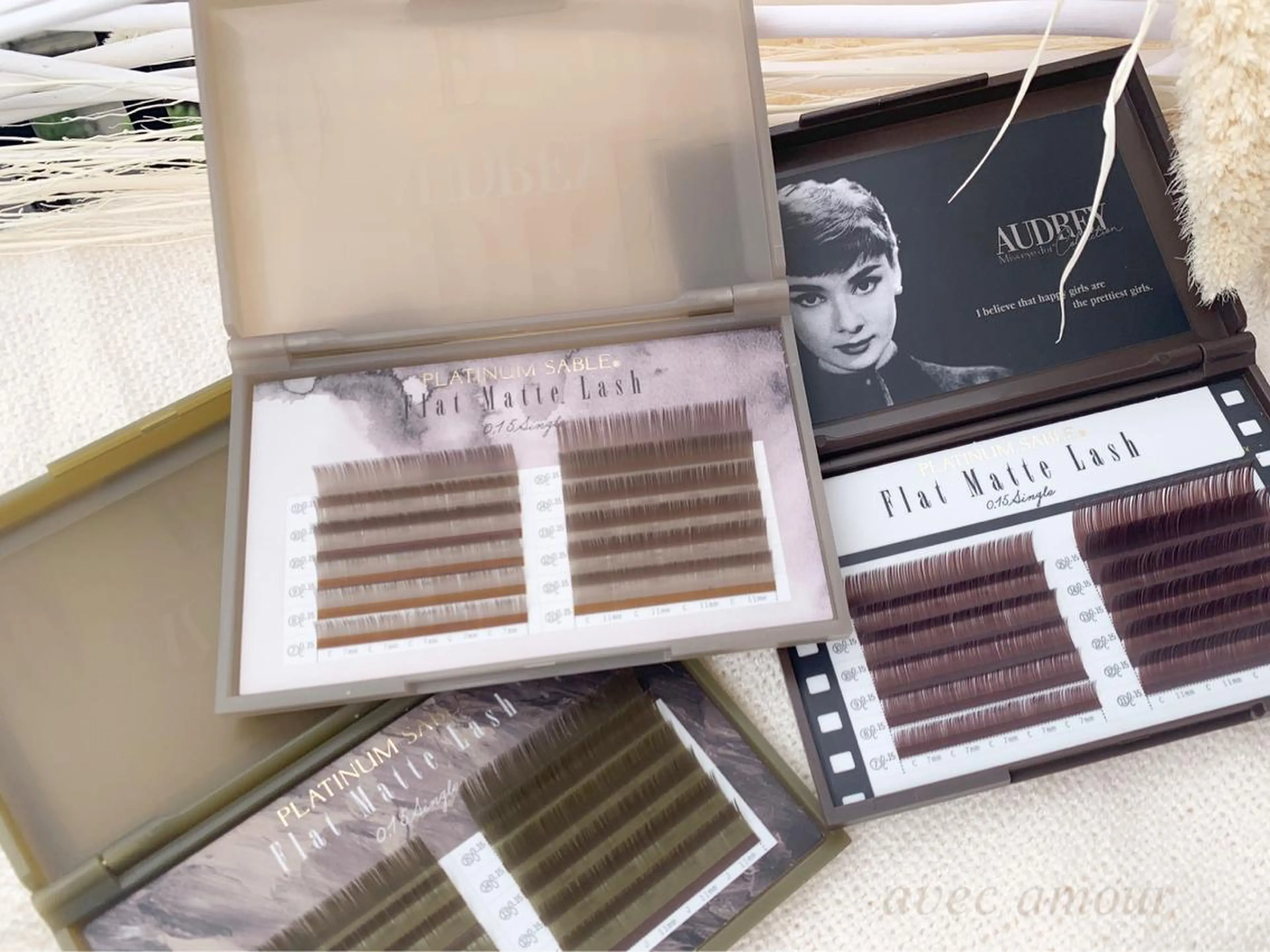 マツエク・マツパ JR豊田駅🫧 avec amourのネイルデザイン