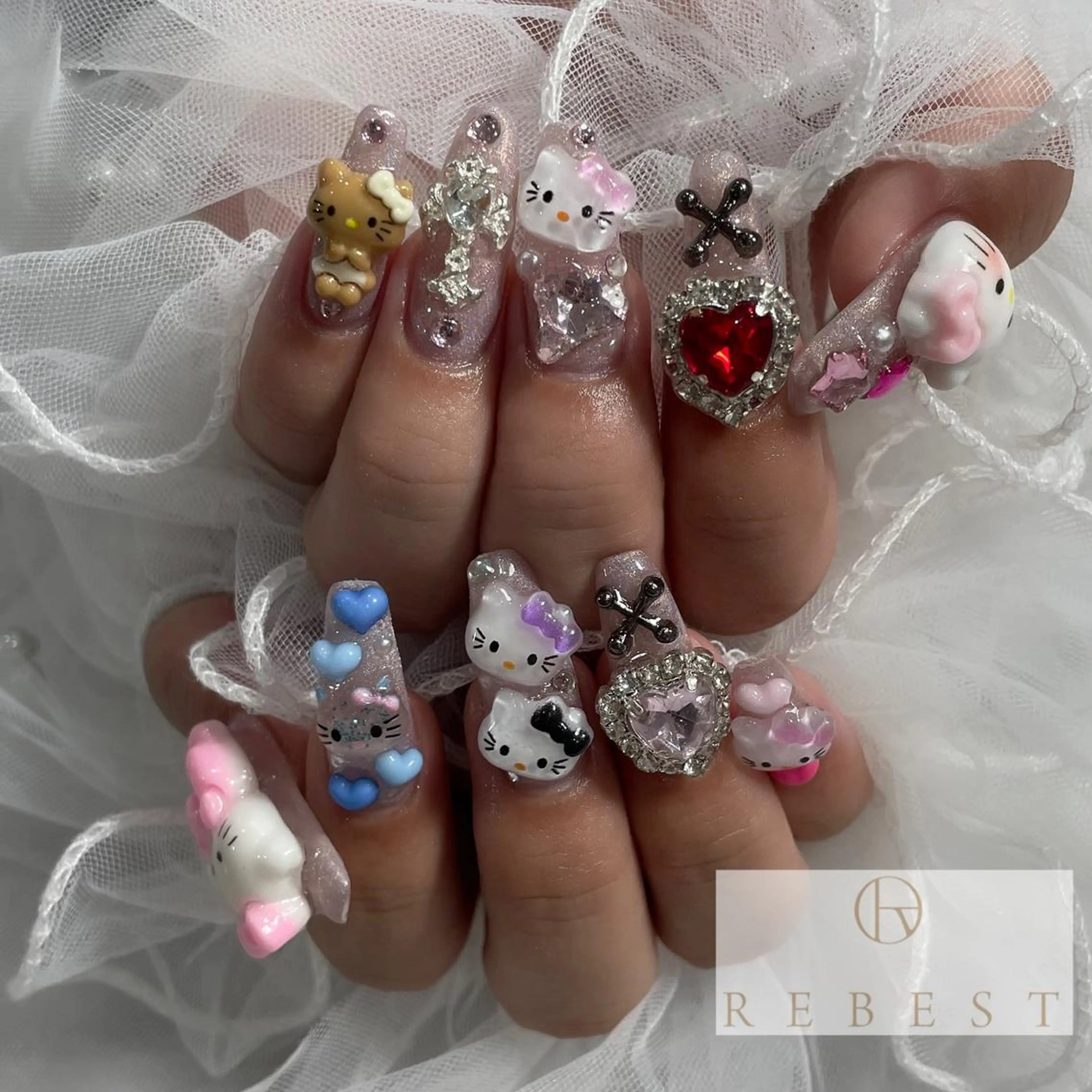 ネイル ハンドネイル ＲＥＢＥＳＴ ＮＡＩＬ心斎橋店💅のネイルデザイン