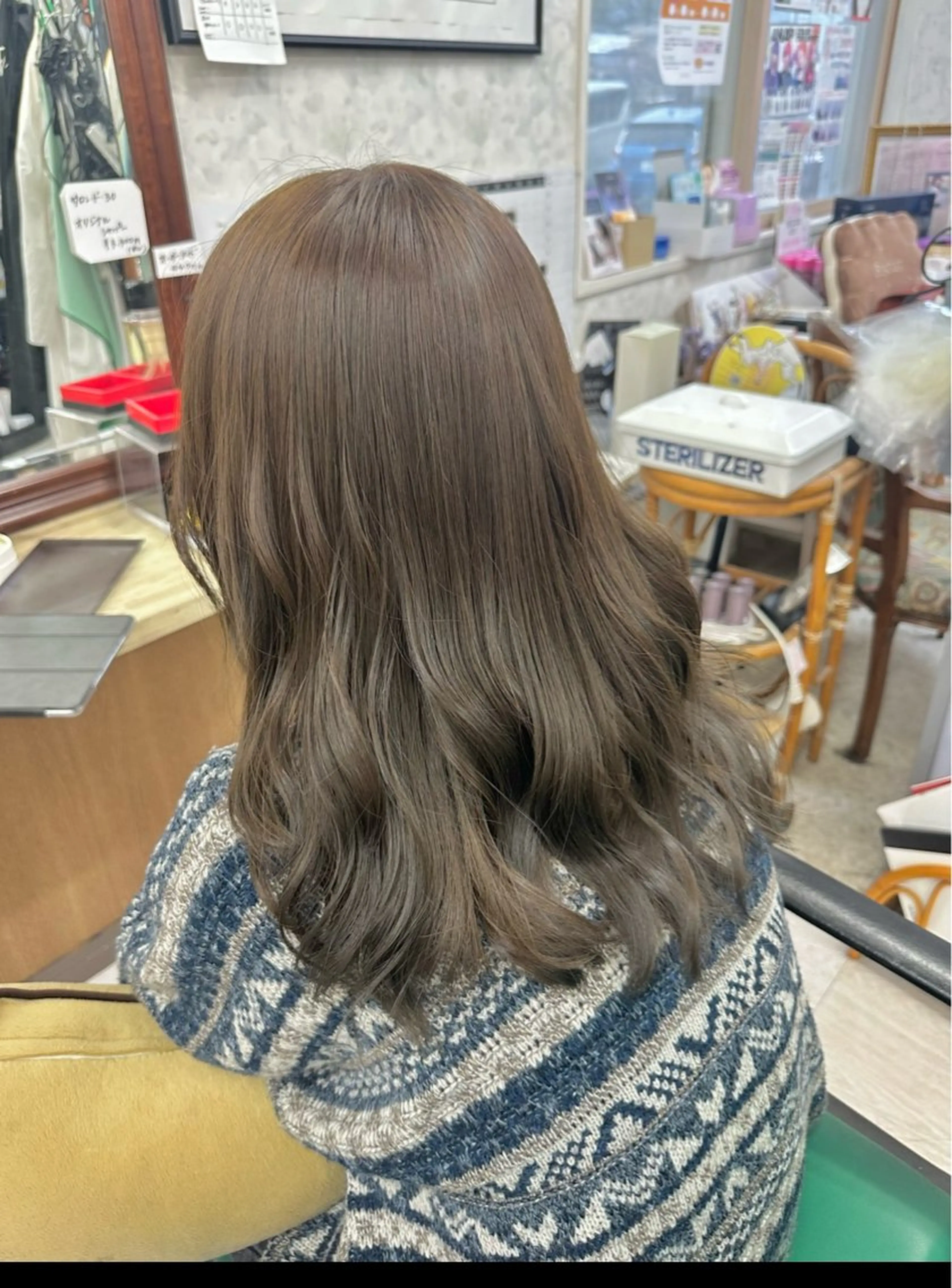 ミディアム カラー 髪質改善のプロ✨りな さんのヘアスタイル