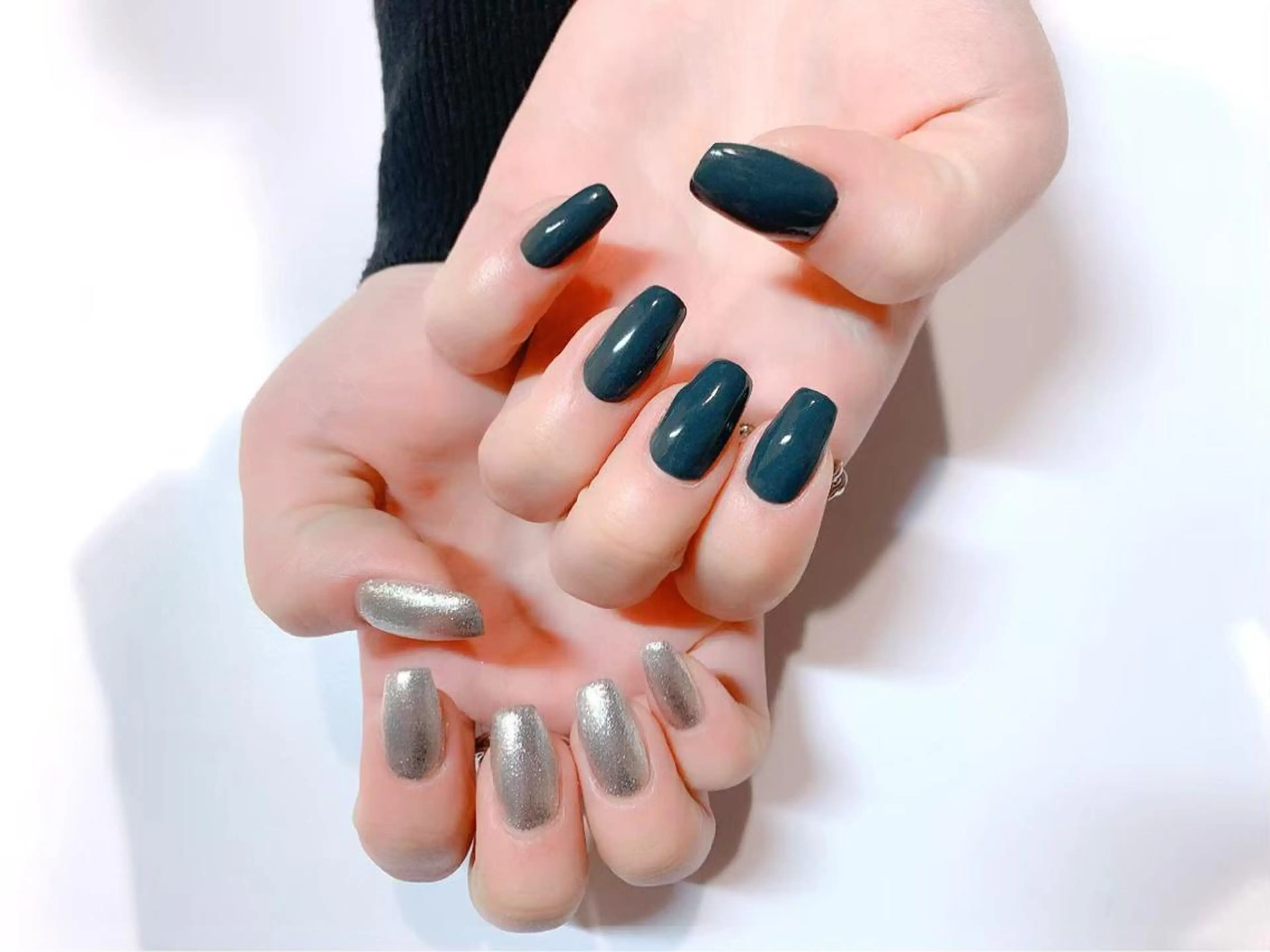 ネイル アートネイル フットネイル グラデーション ラメ(グリッター) ラメグラデーション 🫧飛山琉桜/二条 ネイルアート/束感のマツエク・マツパデザイン