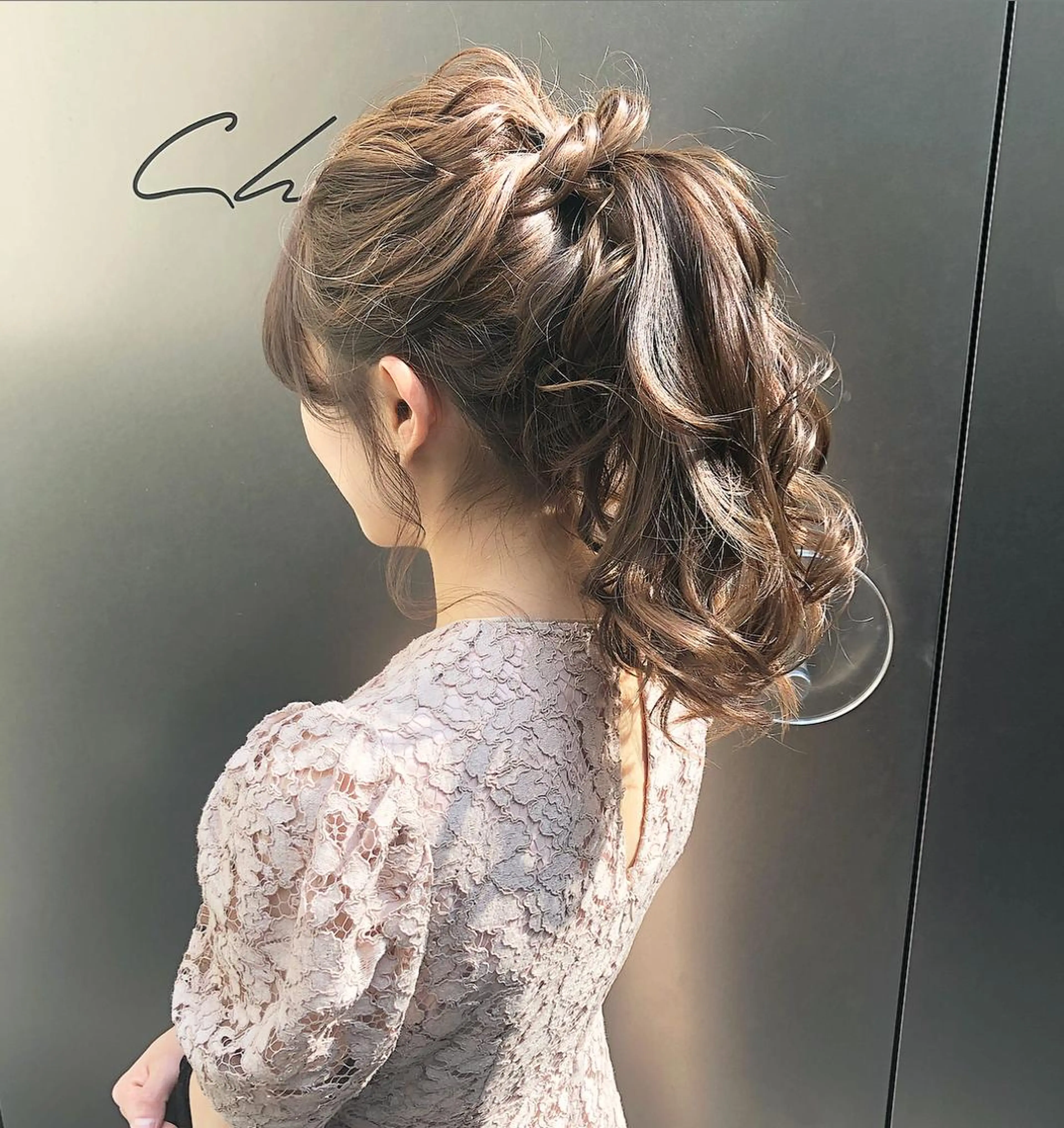 ロング カラー ヘアアレンジ ポニーテール autre所属・大久保 ひでなりのヘアスタイル