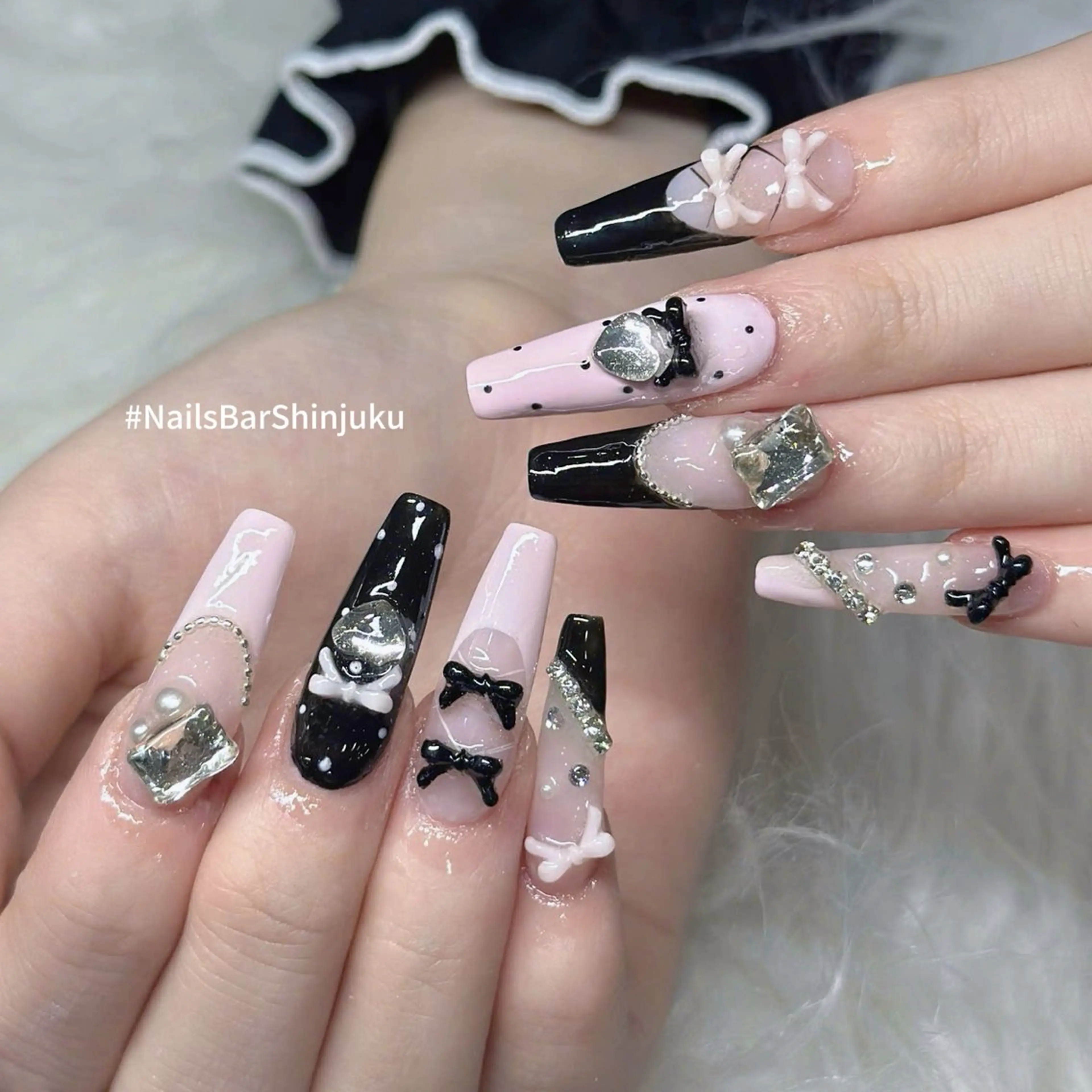 ネイル 長さ出し フレンチネイル ジェルネイル 韓国ネイル ロングネイル NAILS BAR SHINJUKUのネイルデザイン