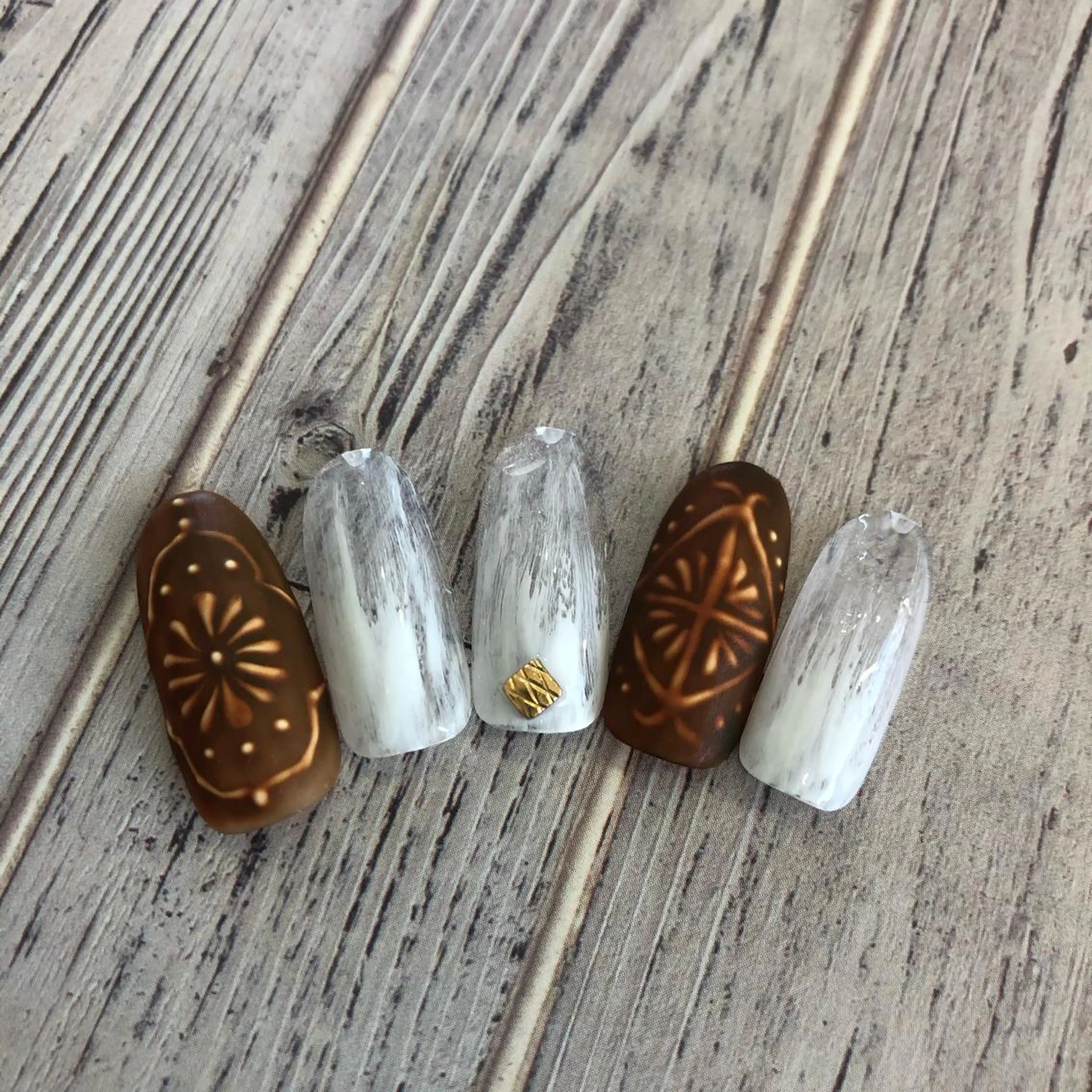 ネイル nailsalon ViViのネイルデザイン