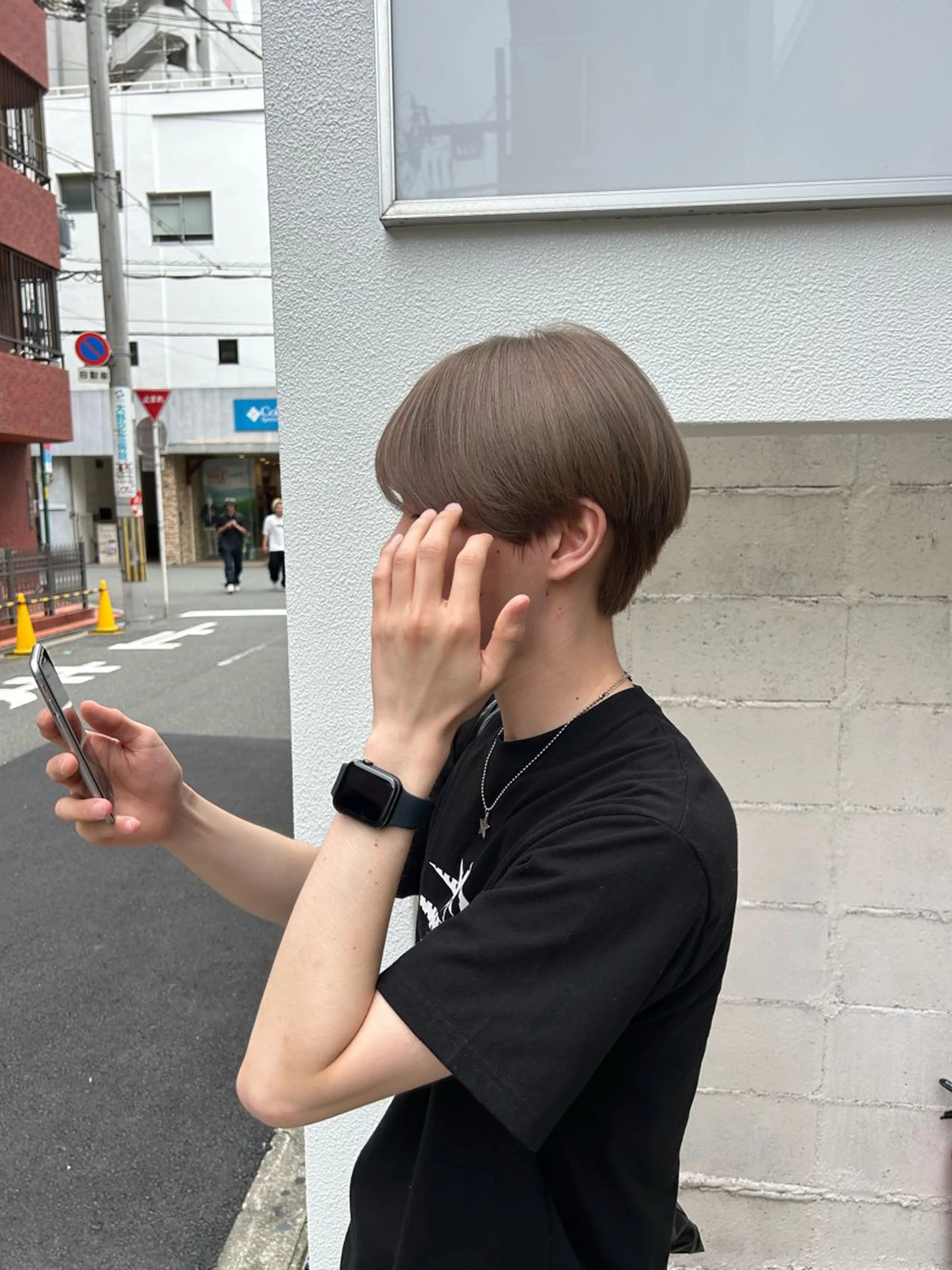 カラー メンズ メンズブリーチ ブリーチ グレージュ Vers所属・ほのか/西大橋/ /堀江/四ツ橋のヘアスタイル