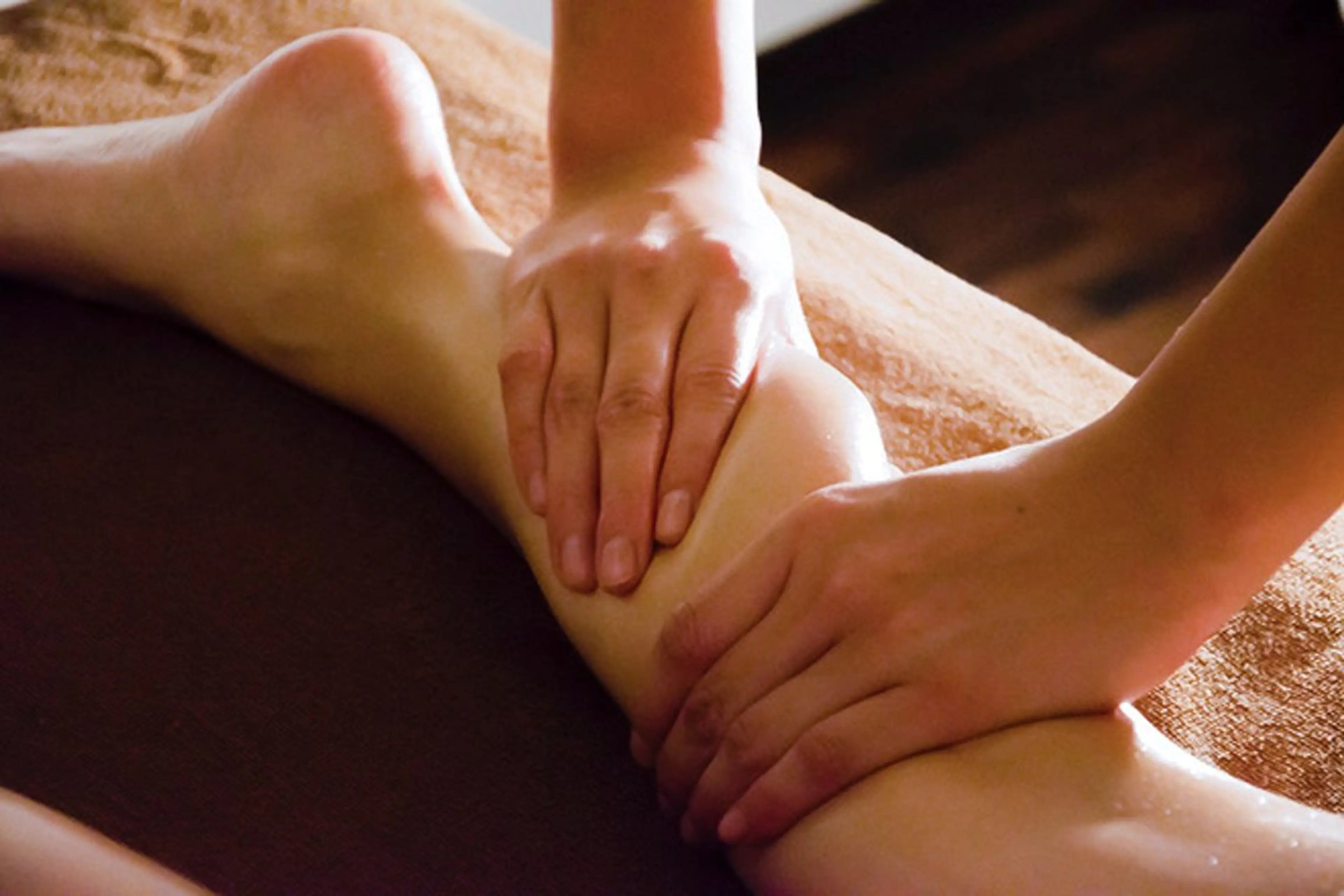 アロマリンパマッサージ120分の写真