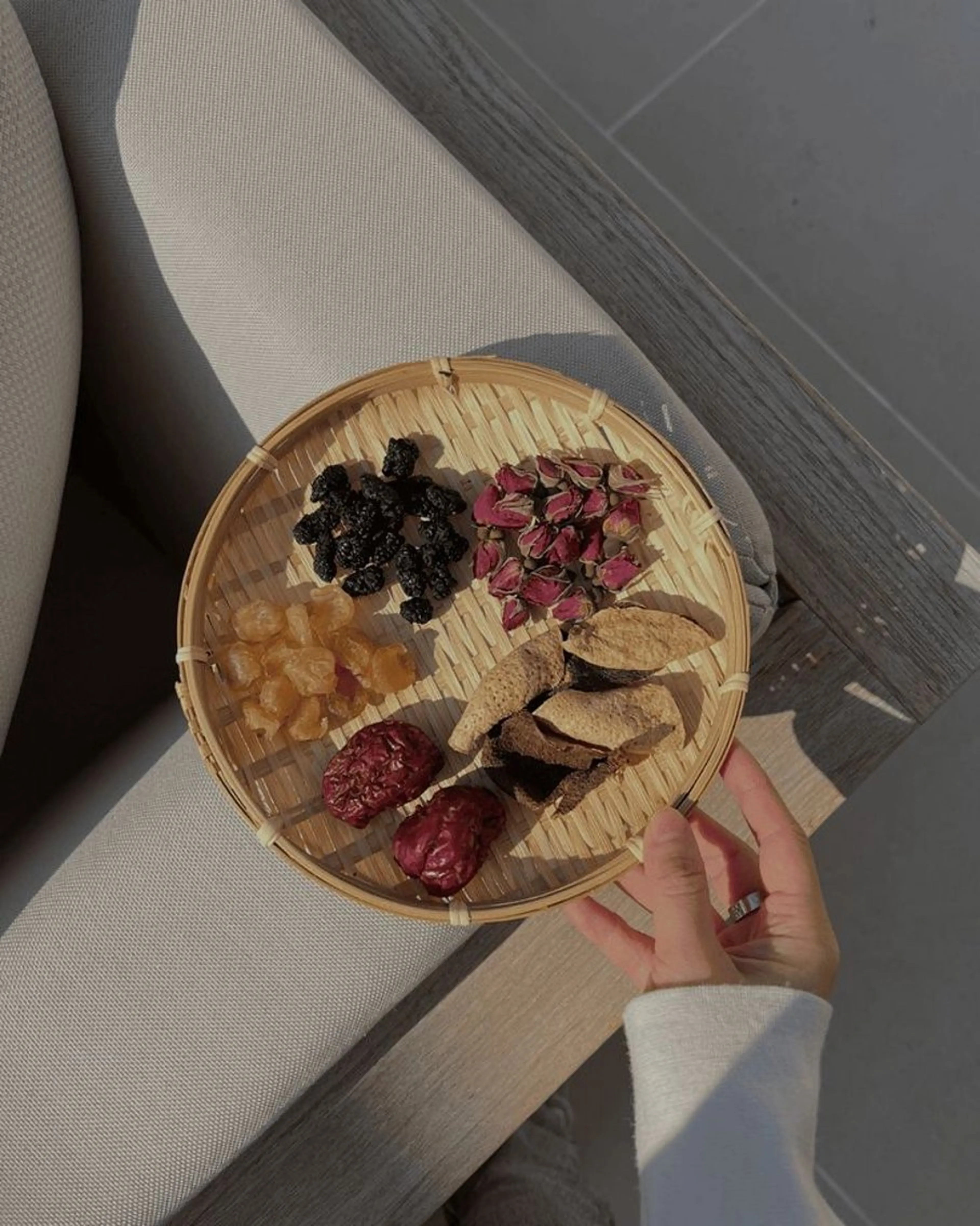 漢方よもぎ​〜​月替り蒸し​〜​の写真