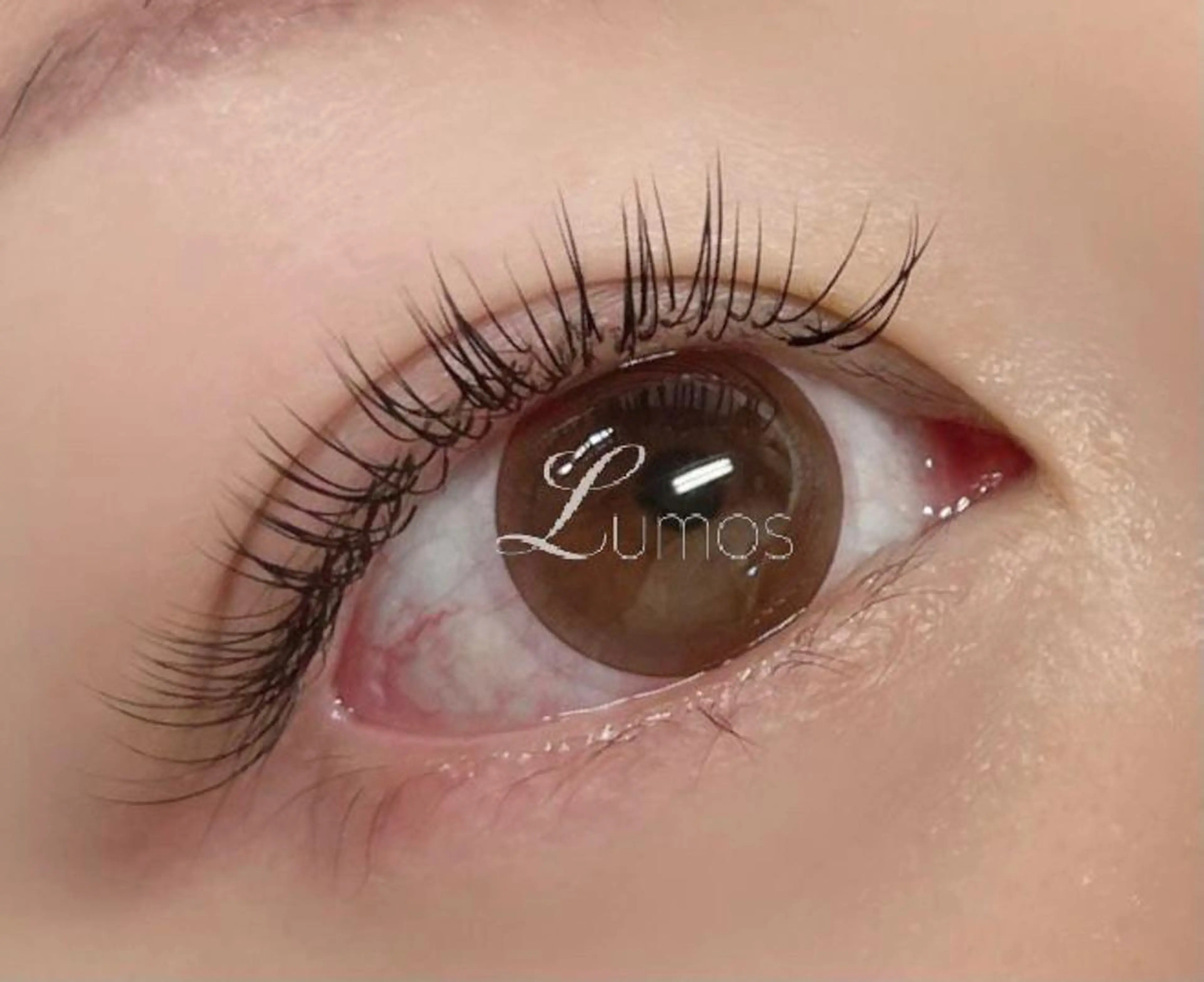 マツエク・マツパ フラットラッシュ マツエク Lumos nail&eyelash所属・Lumos Ayakaのマツエク・マツパデザイン