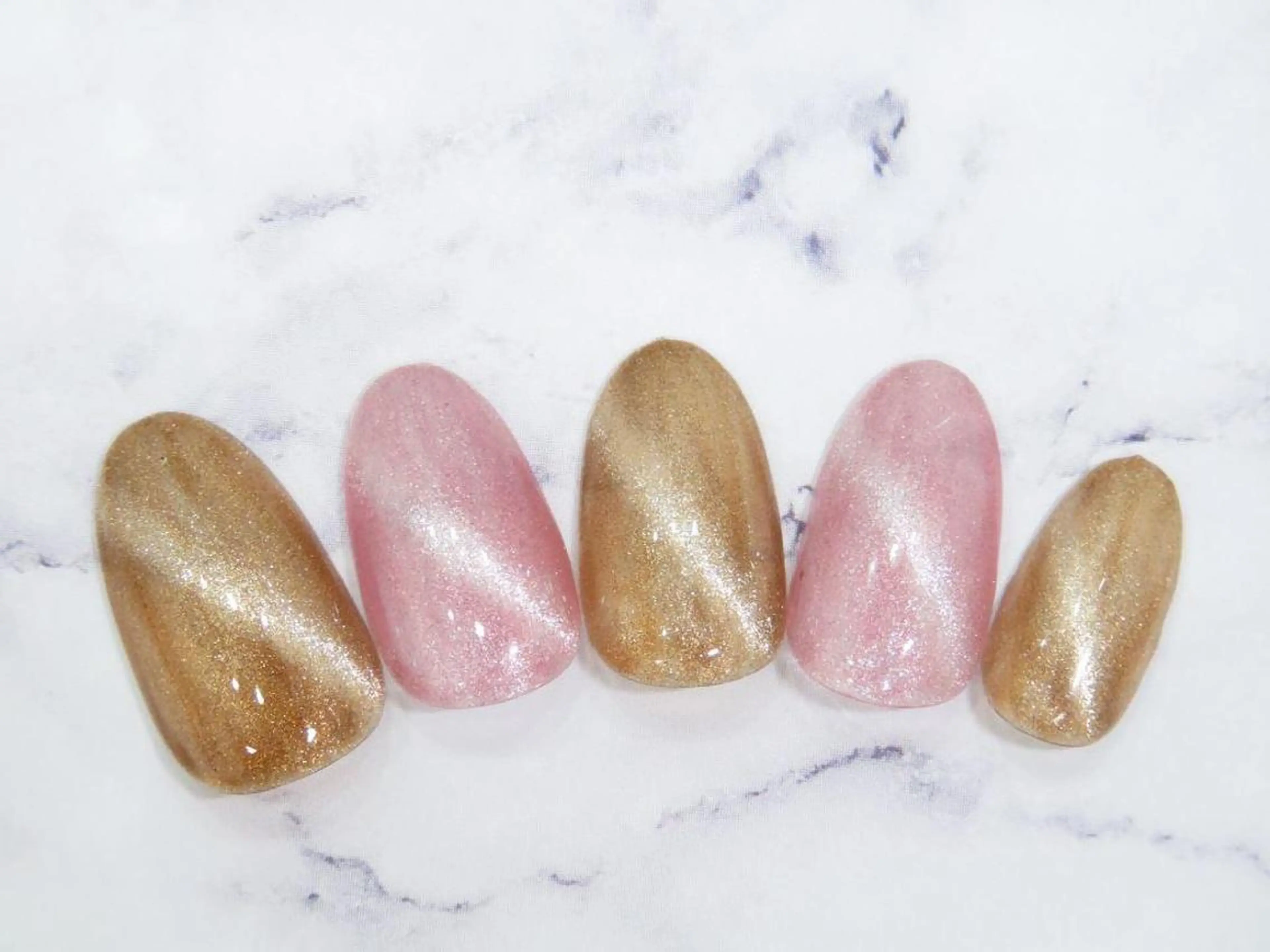 ネイル ジェルネイル マグネットネイル Grace naoのマツエク・マツパデザイン