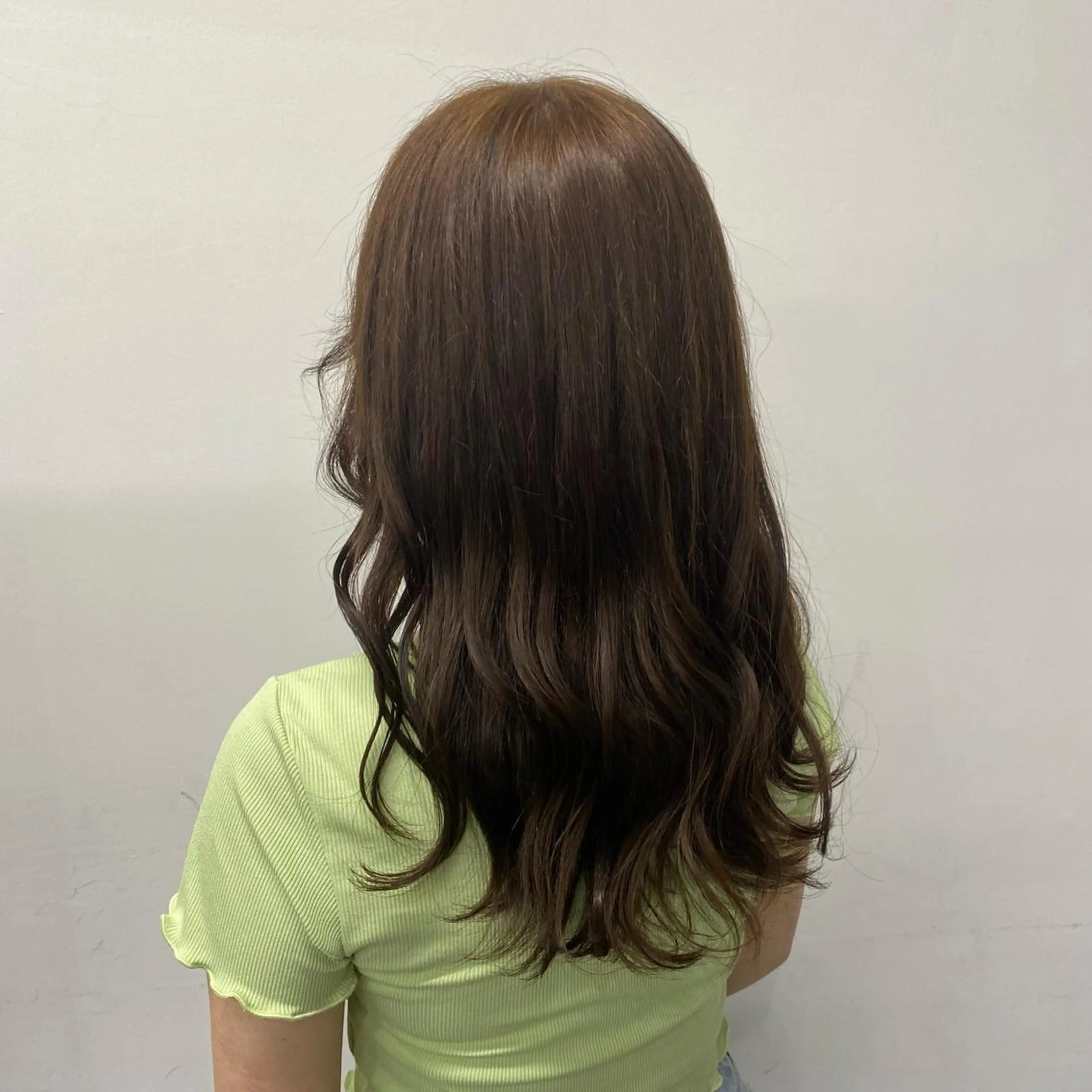 ミディアム カラー パーマ ヘアアレンジ メンズ キッズ ネイル マツエク・マツパ ベージュカラー ミルクティーベージュ Lumo所属・💖横浜ブリーチなし 💖MIHOのヘアスタイル
